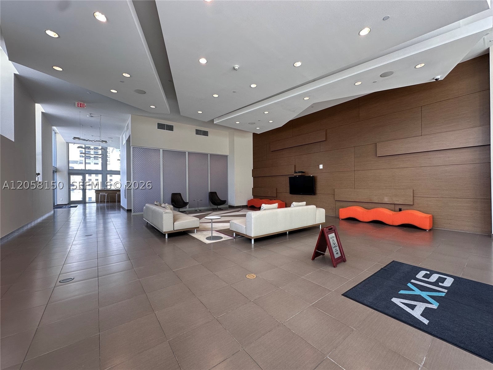 image Axis on Brickell North44