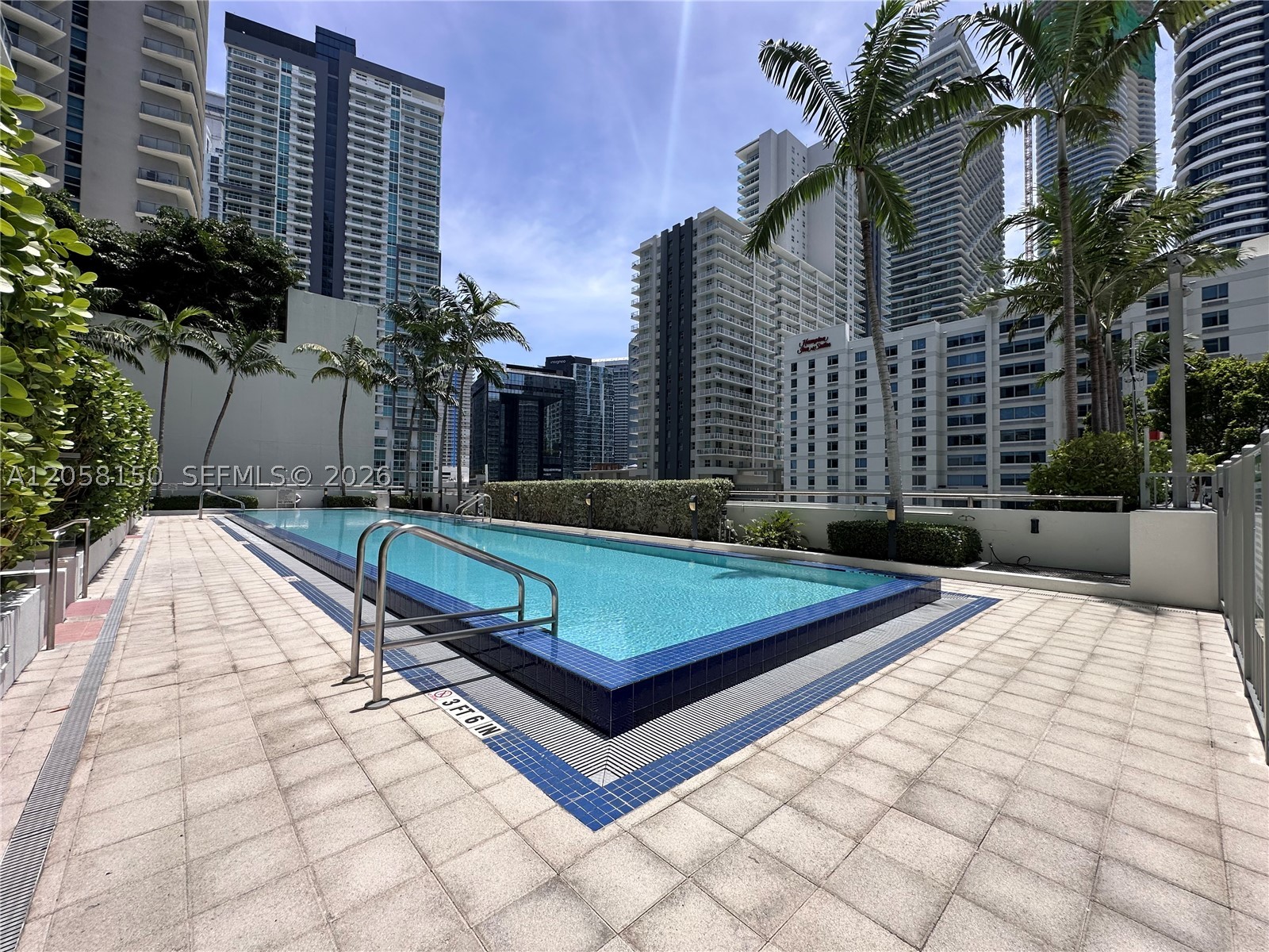 image Axis on Brickell North47