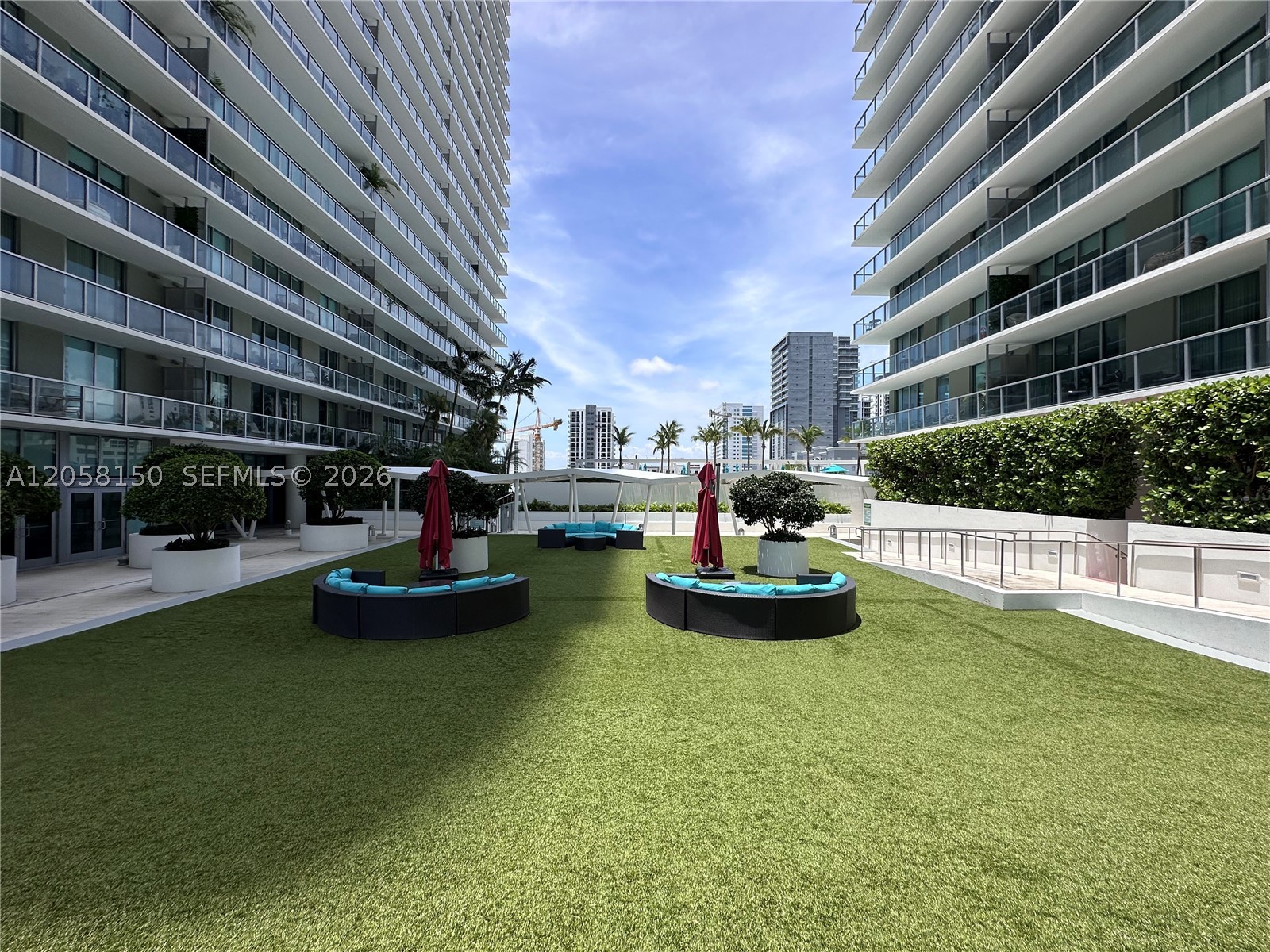 image Axis on Brickell North48