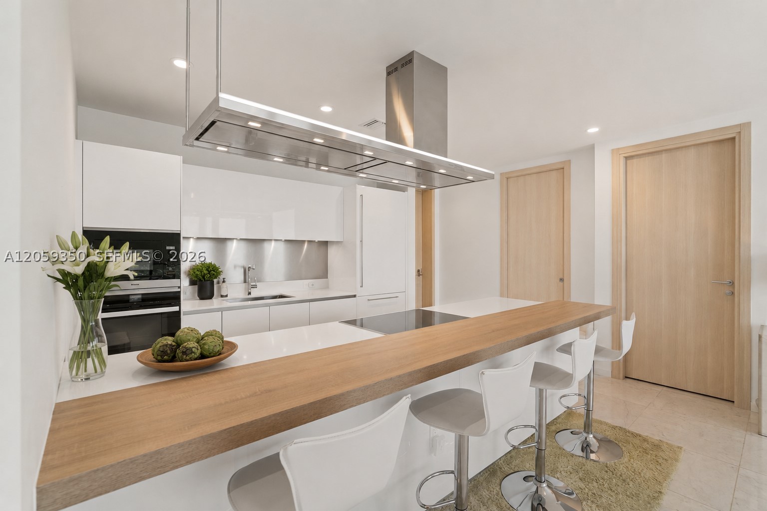 image Brickell Flatiron10