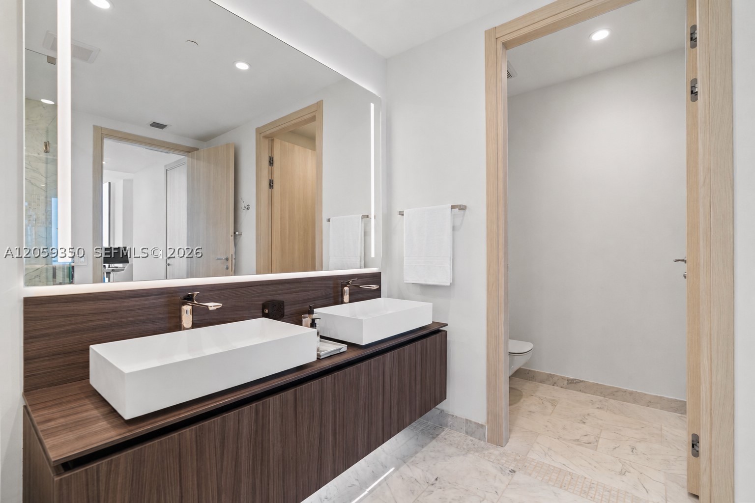 image Brickell Flatiron31