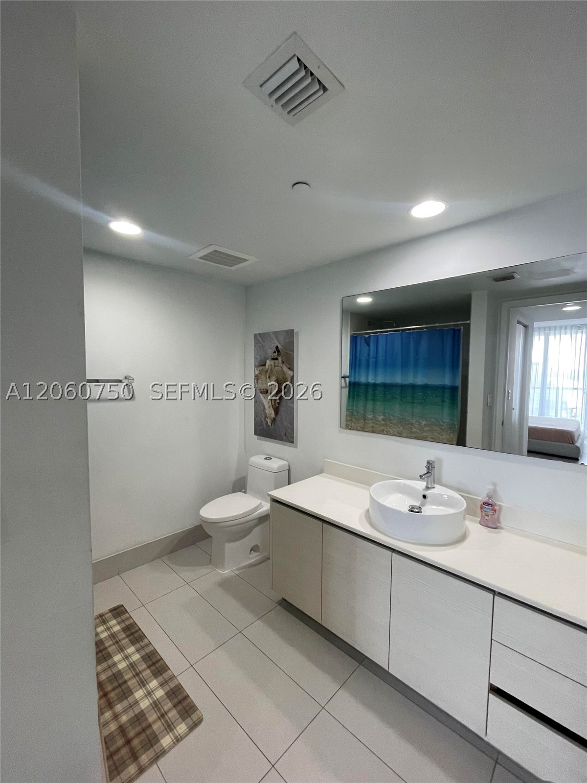 image Beachwalk Condominium12