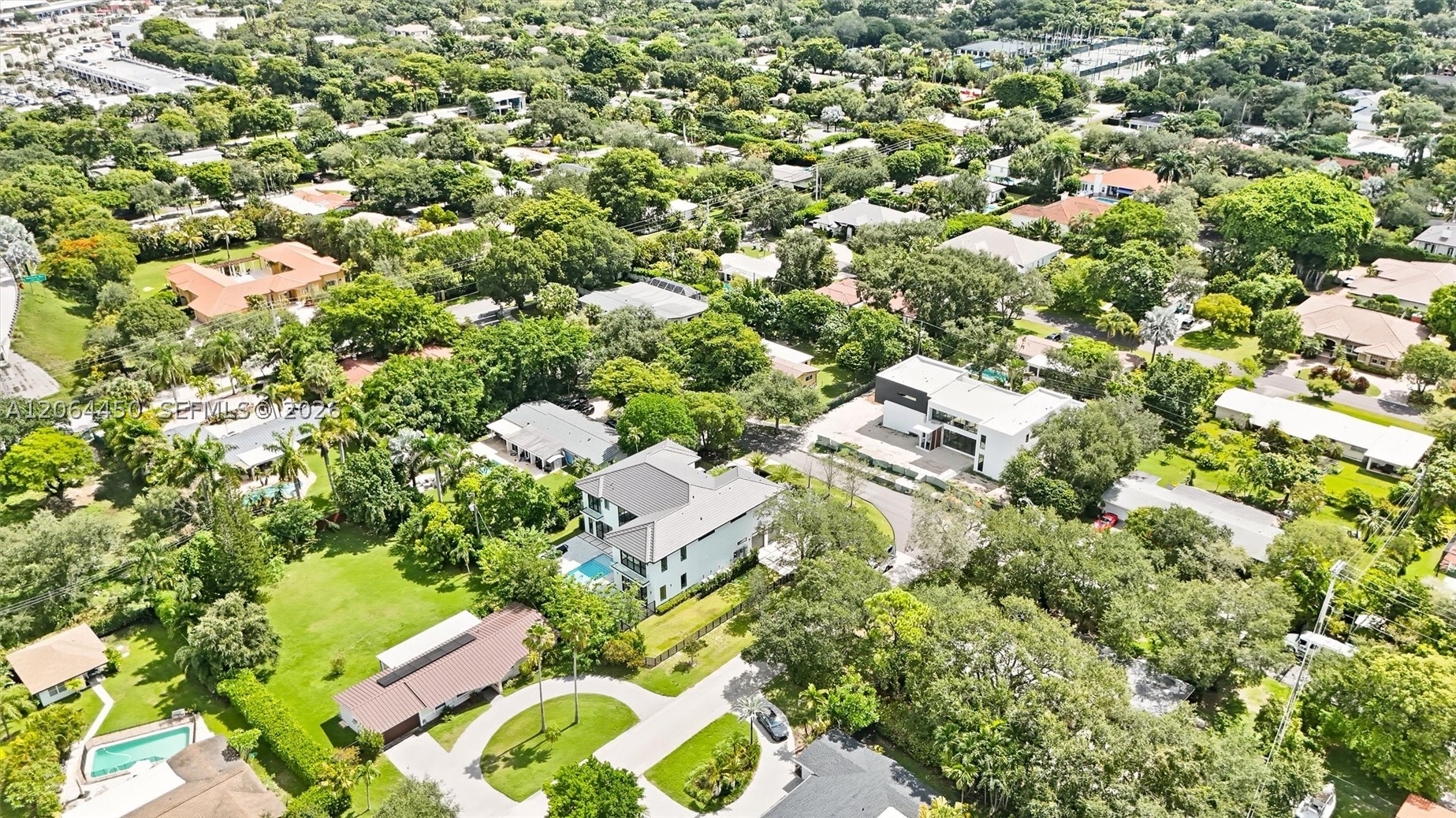 9840 SW 73rd Ct Pinecrest, FL 33156