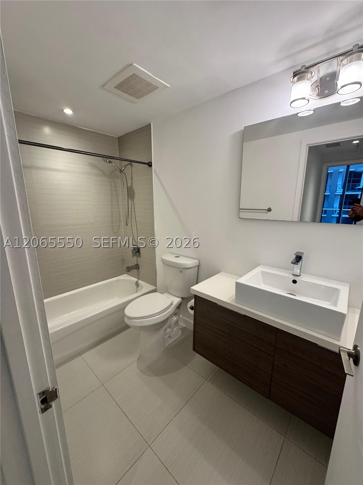 image Brickell Ten10