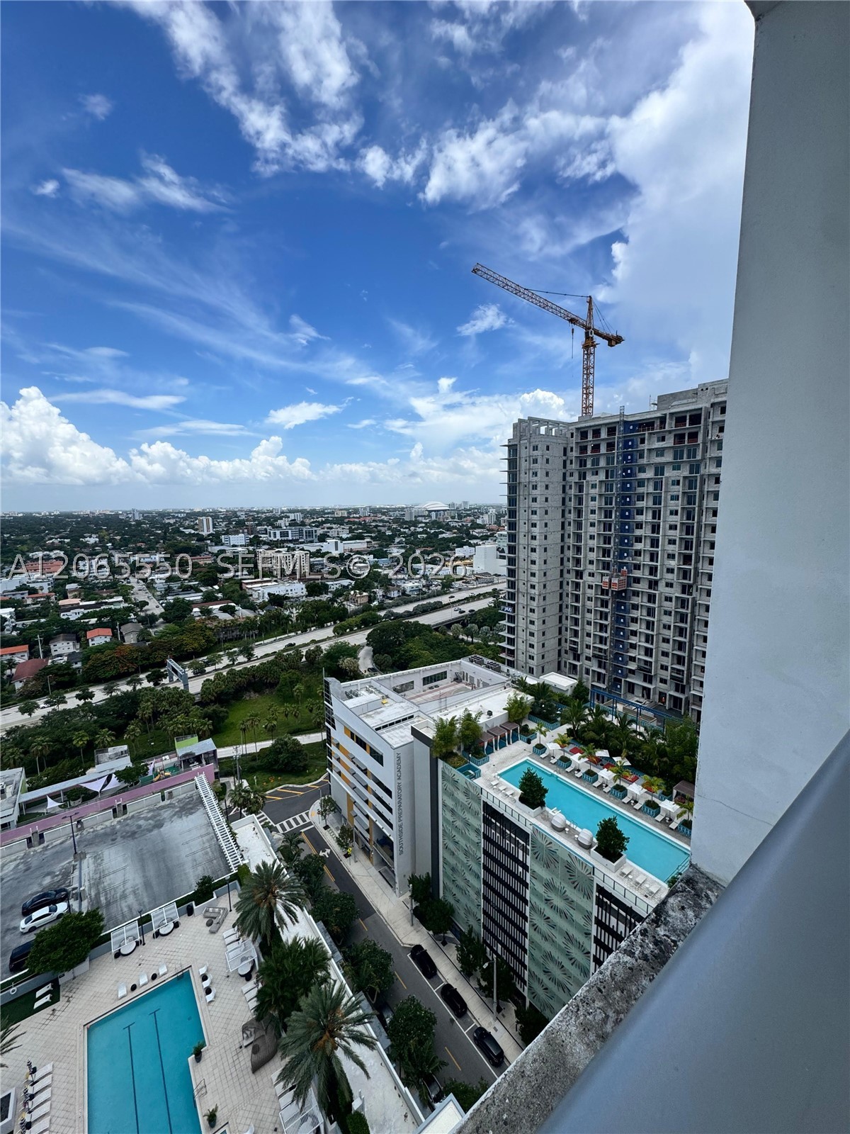 image Brickell Ten43