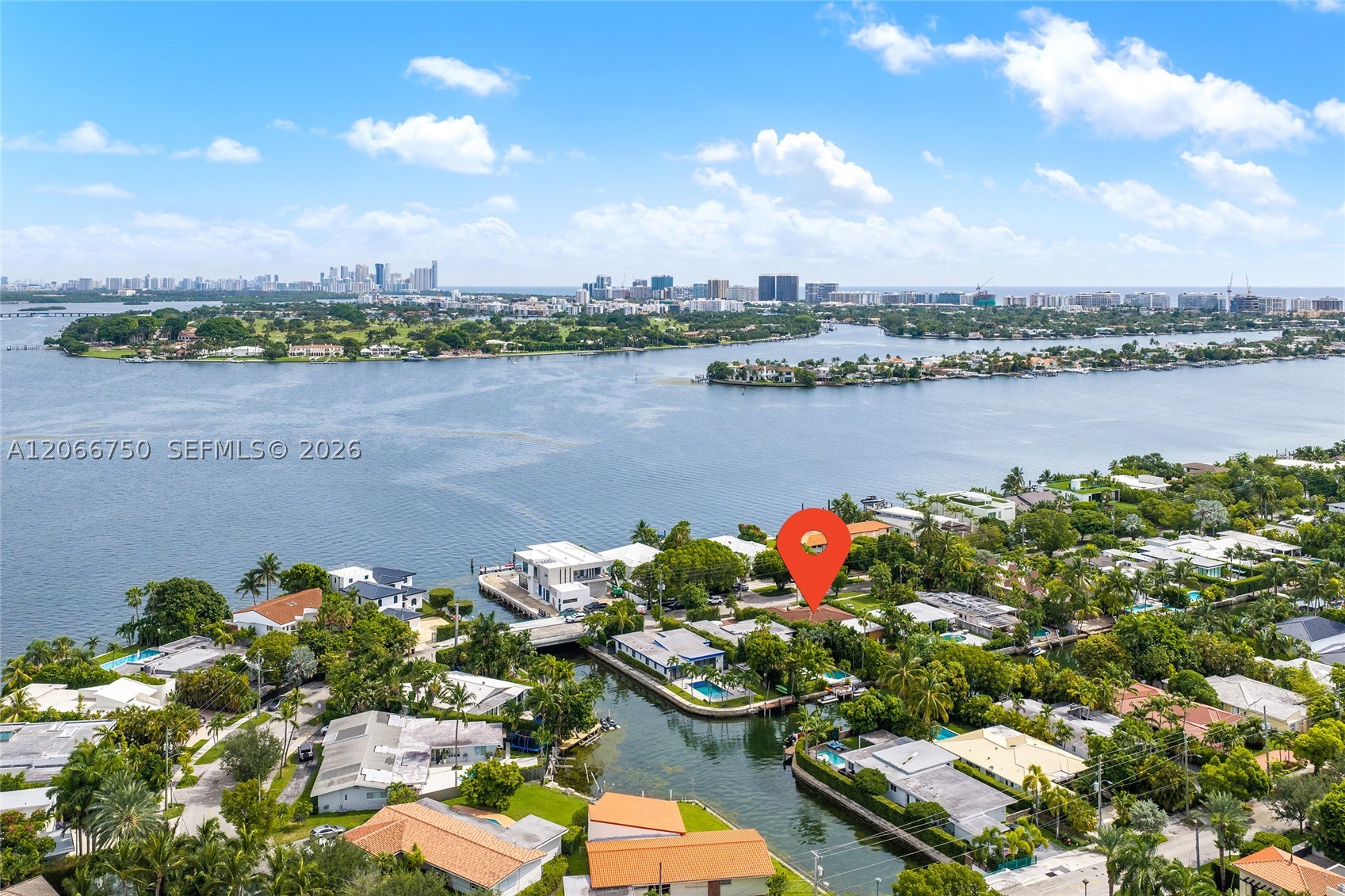 1860 Cleveland Rd Miami Beach, FL 33141
