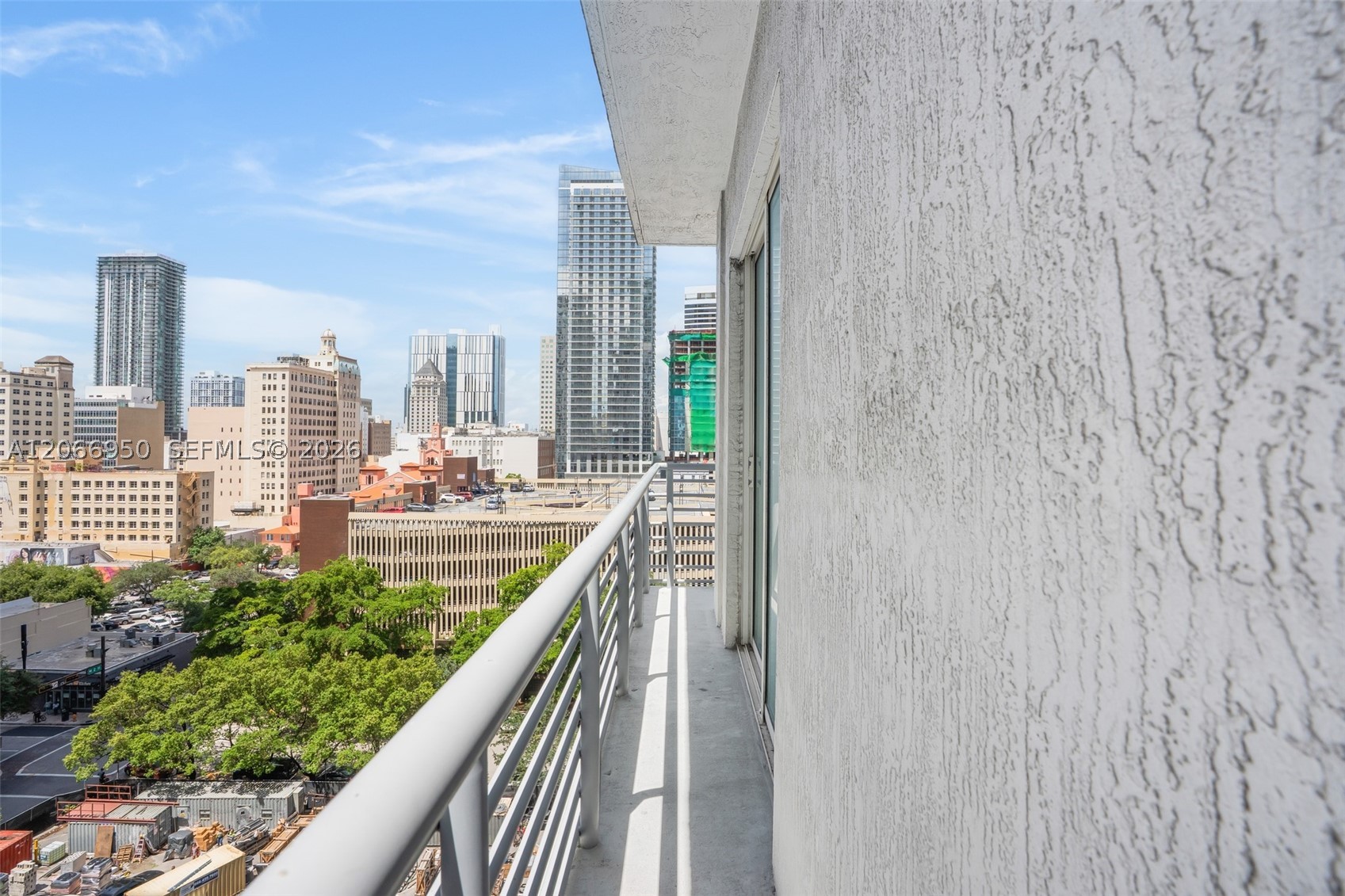 image Loft Downtown I17
