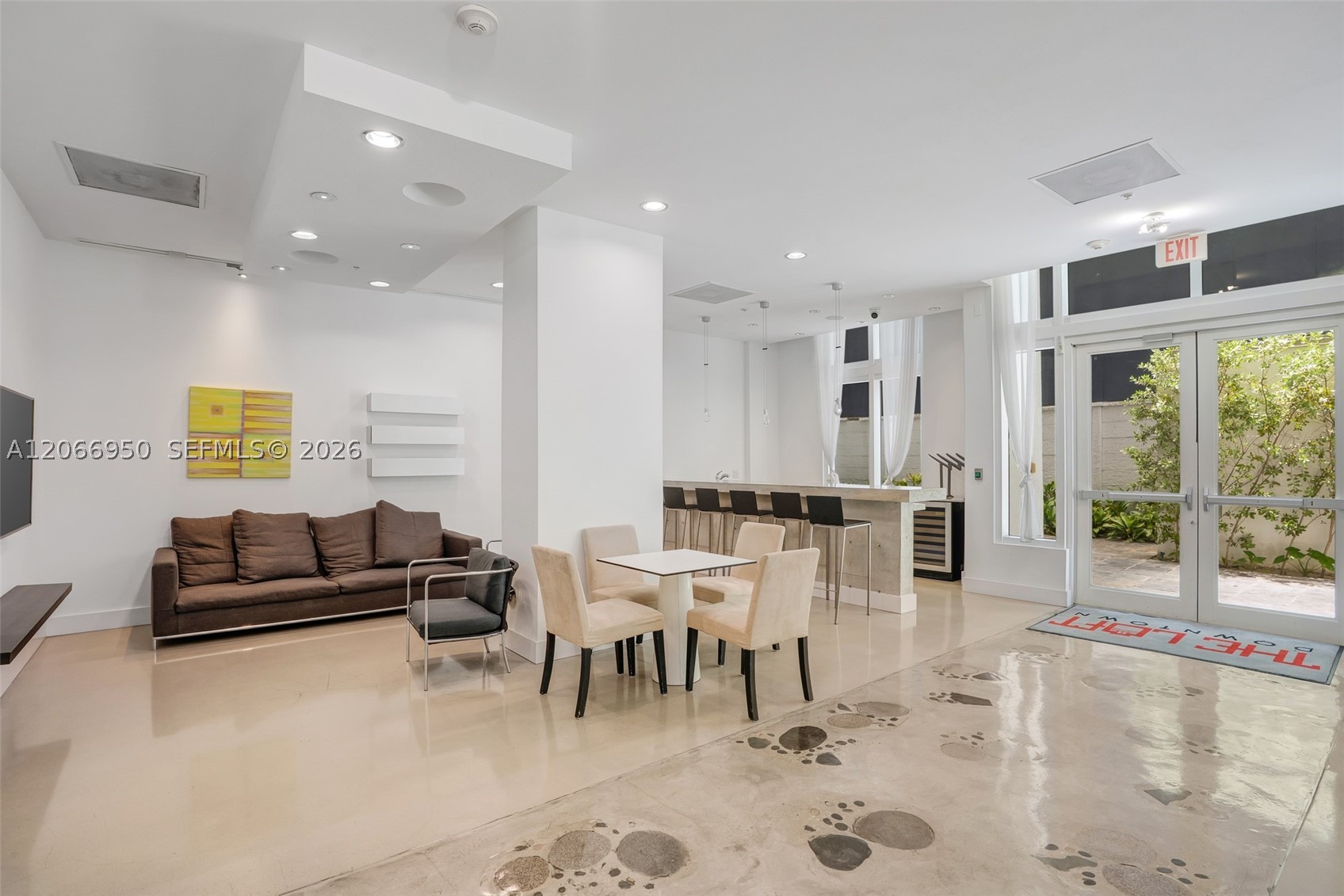 image Loft Downtown I23