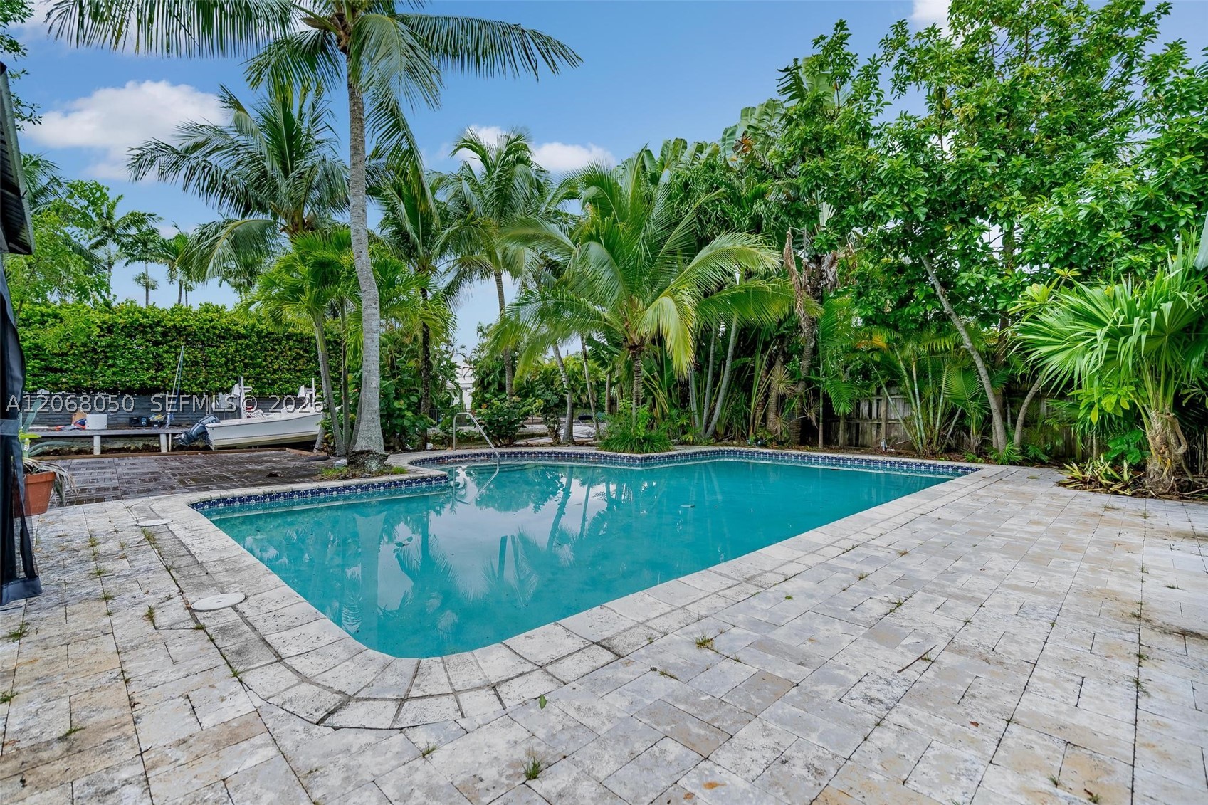 1710 Cleveland Rd Miami Beach, FL 33141