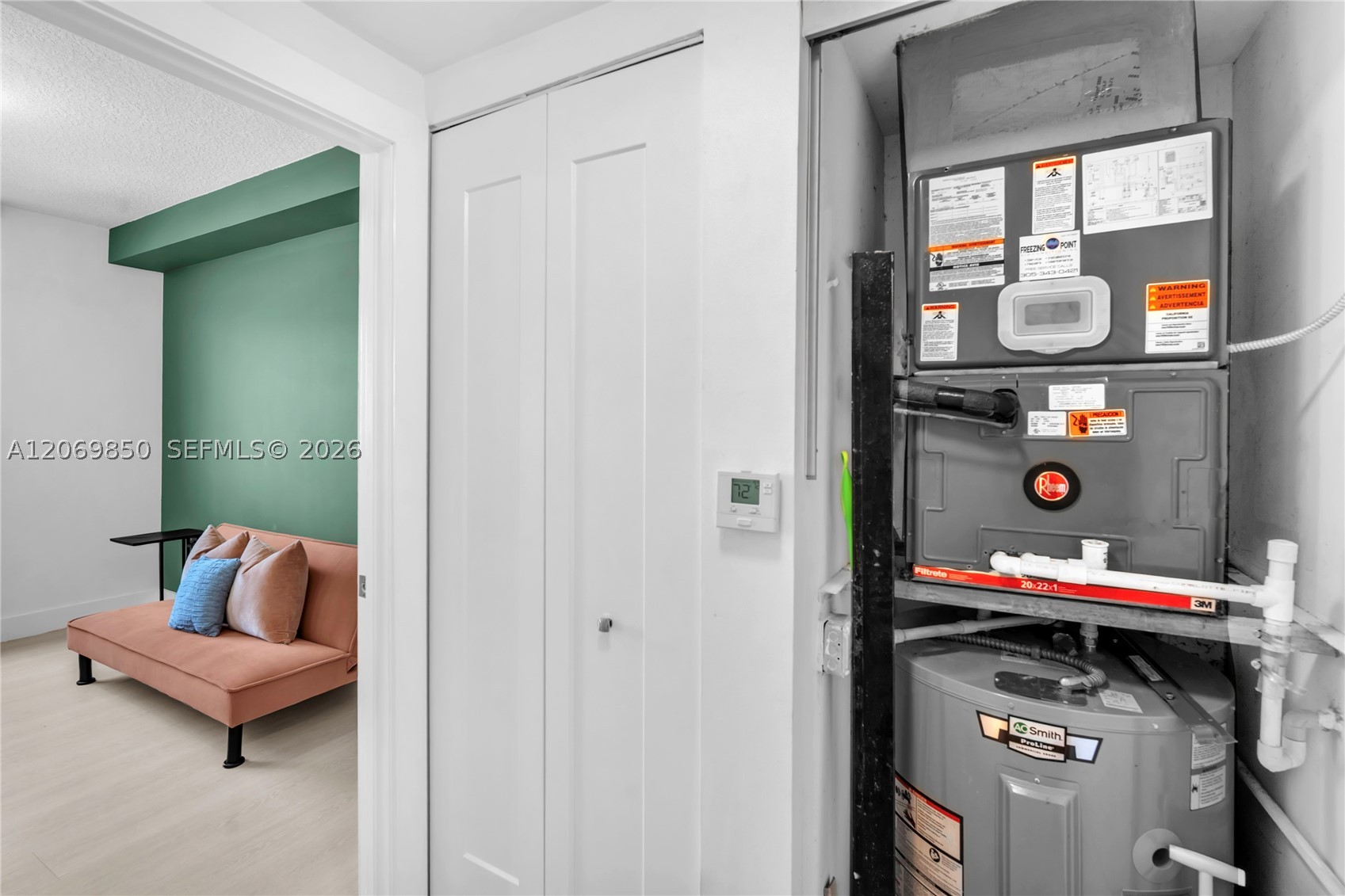 image The Venture at Aventura31