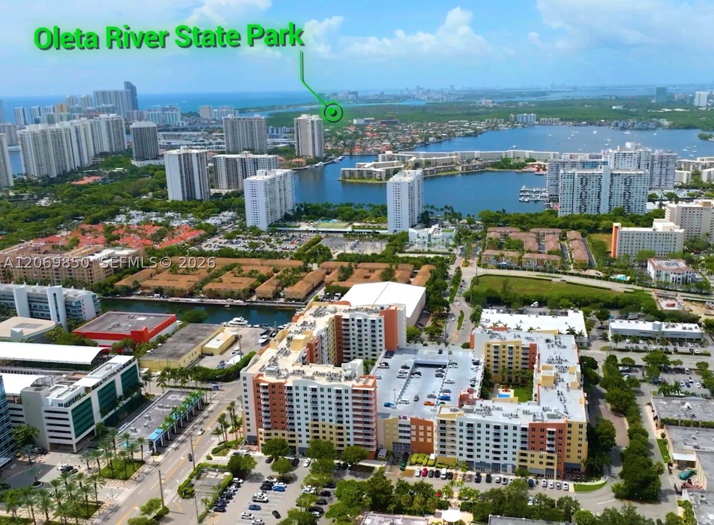 image The Venture at Aventura44