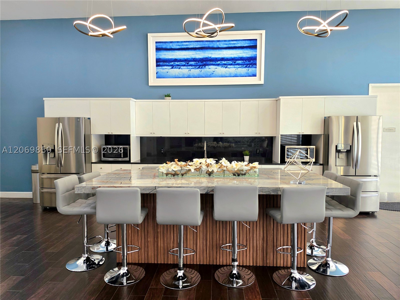 image The Venture at Aventura54