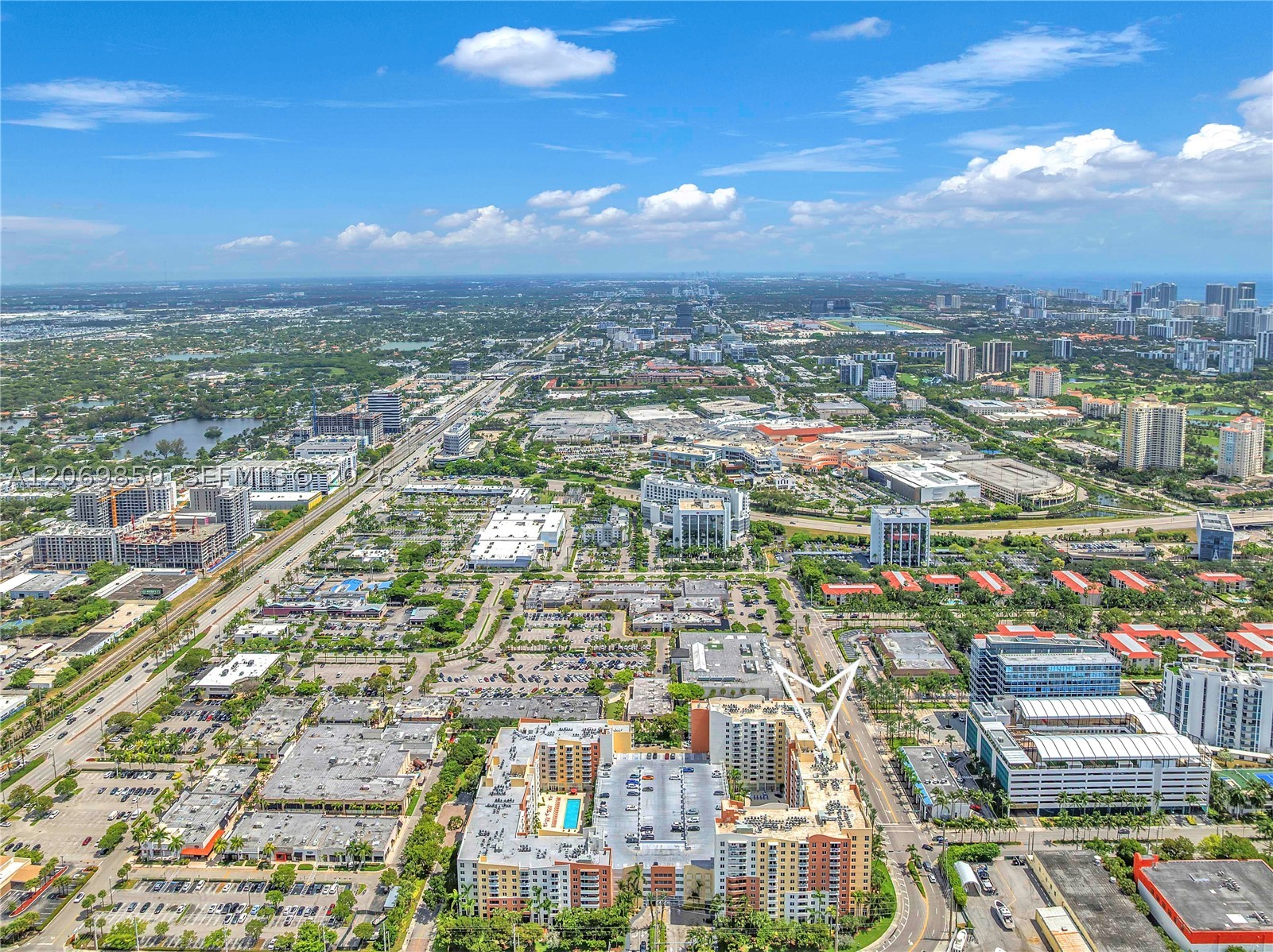 image The Venture at Aventura68