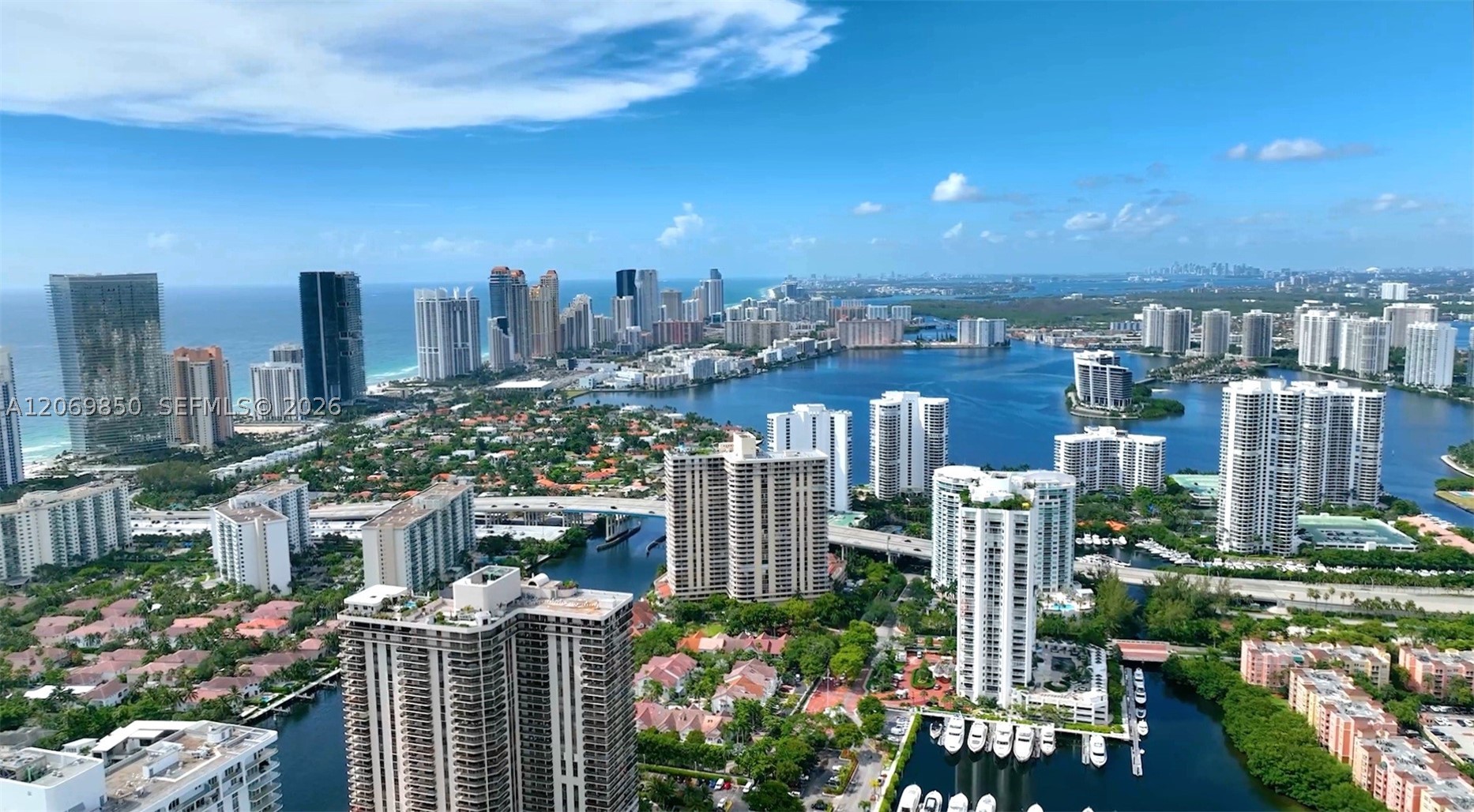 image The Venture at Aventura70