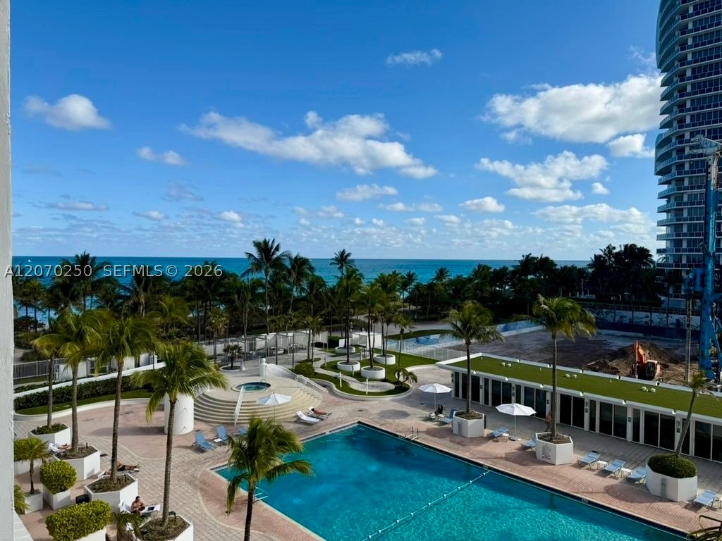image Harbour House11
