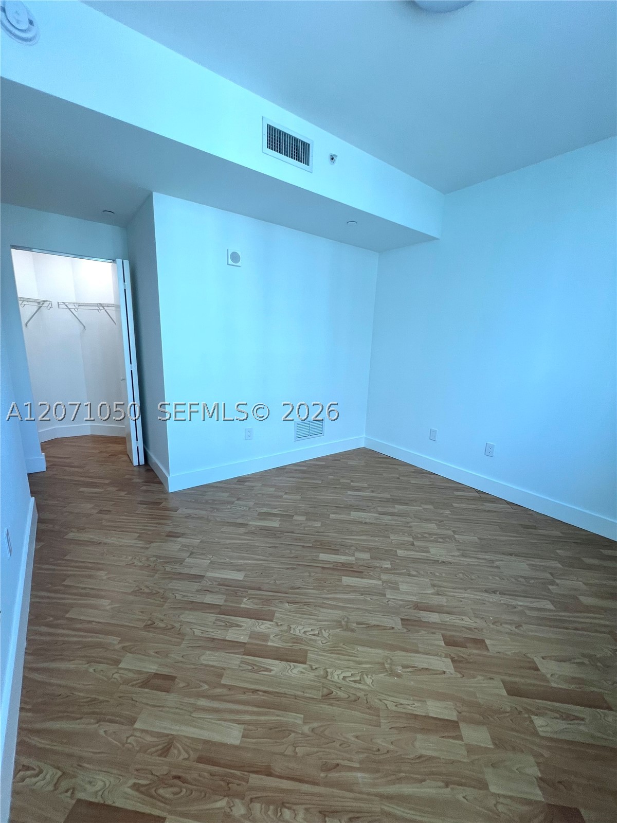 3131 NE 188th St #1-801 Aventura, FL 33180