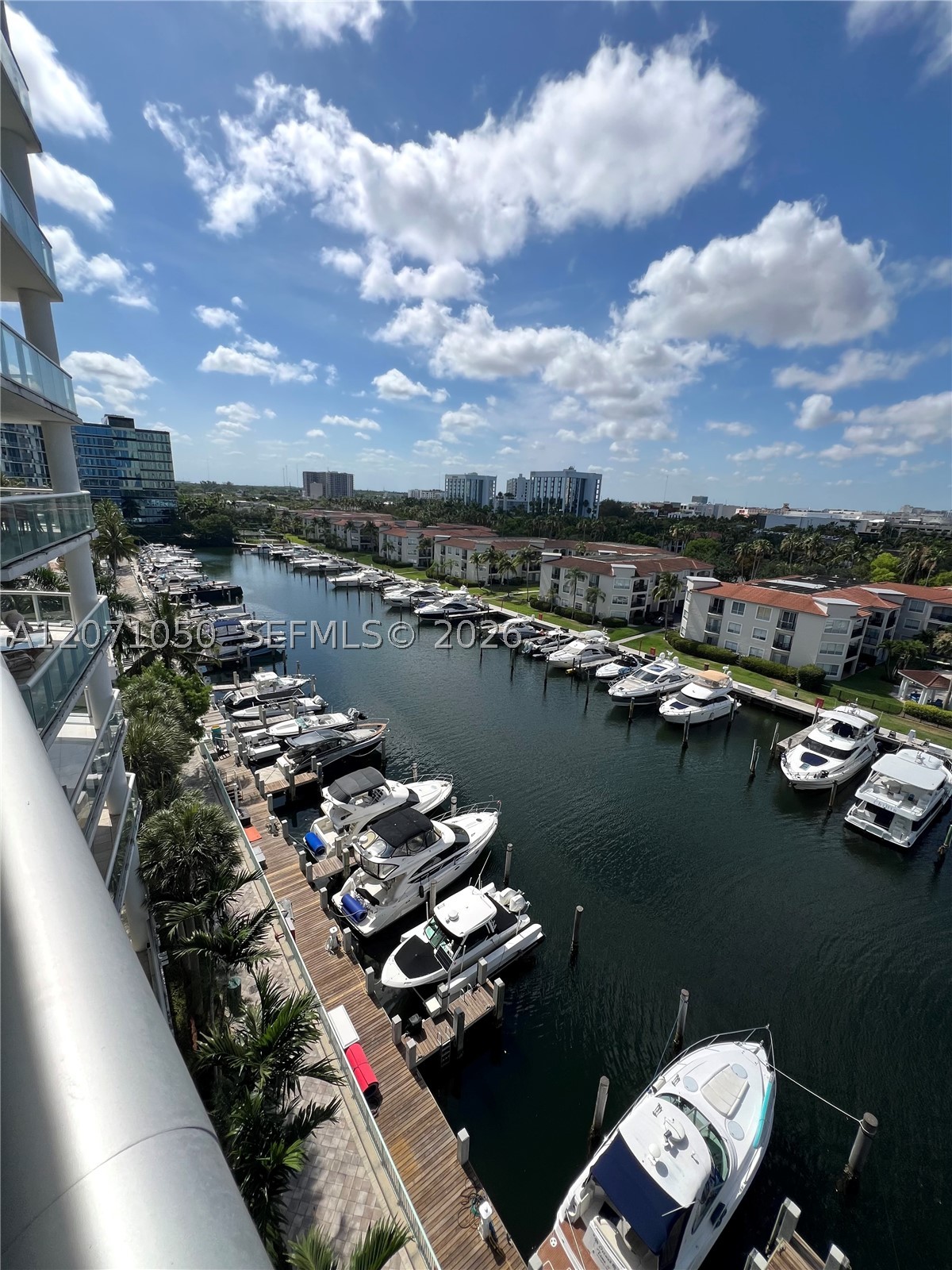 3131 NE 188th St #1-801 Aventura, FL 33180
