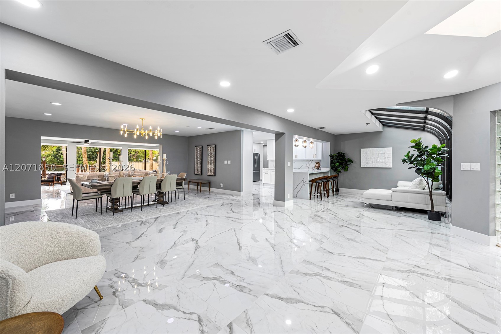 1030 SW 14th Ter Fort Lauderdale, FL 33312
