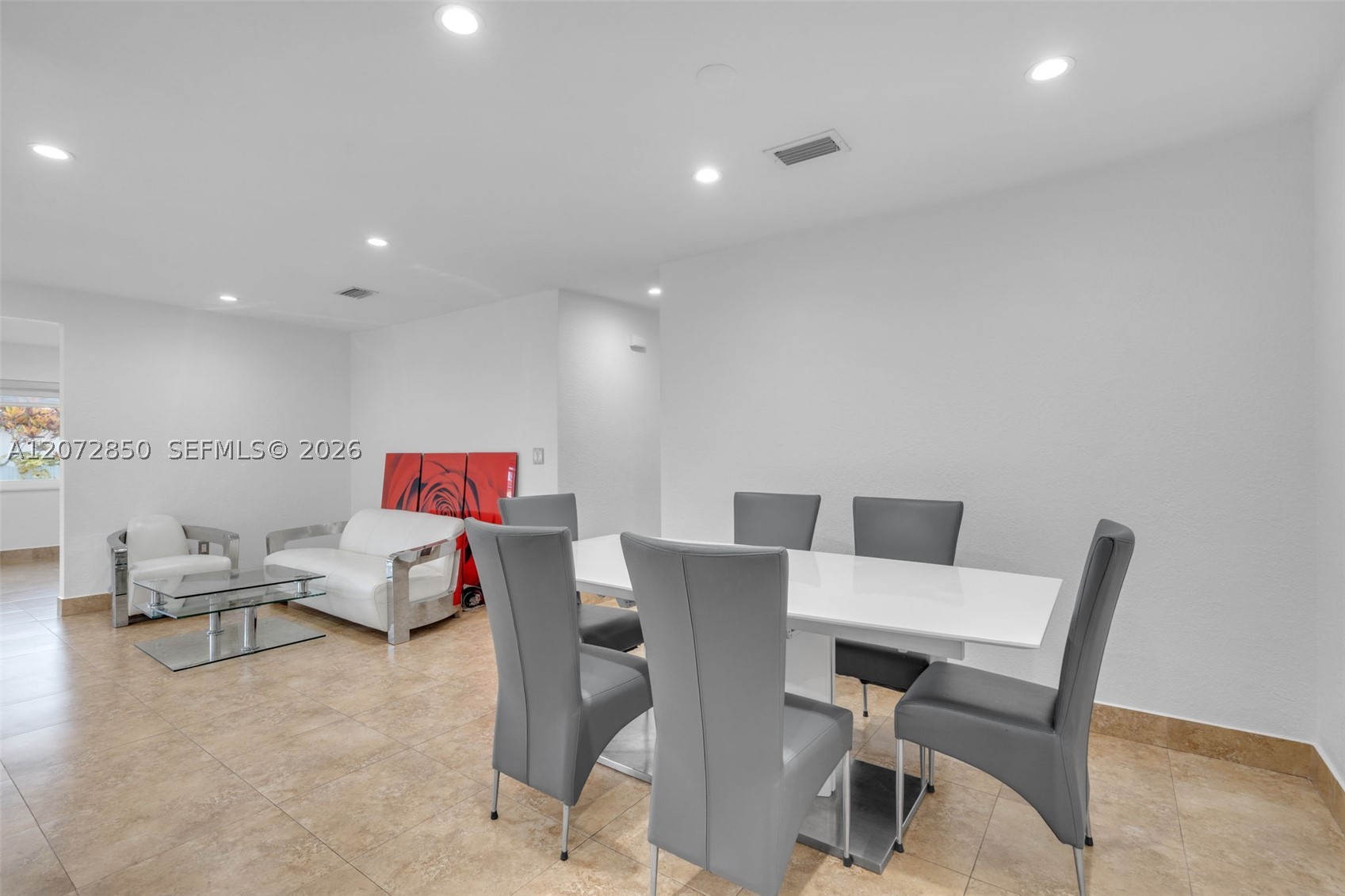 5330 SW 7th St Miami, FL 33134