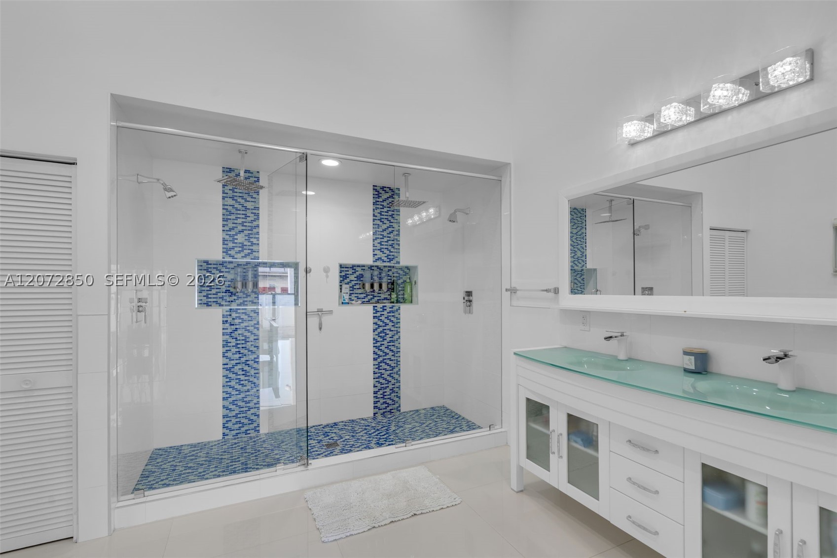 5330 SW 7th St Miami, FL 33134