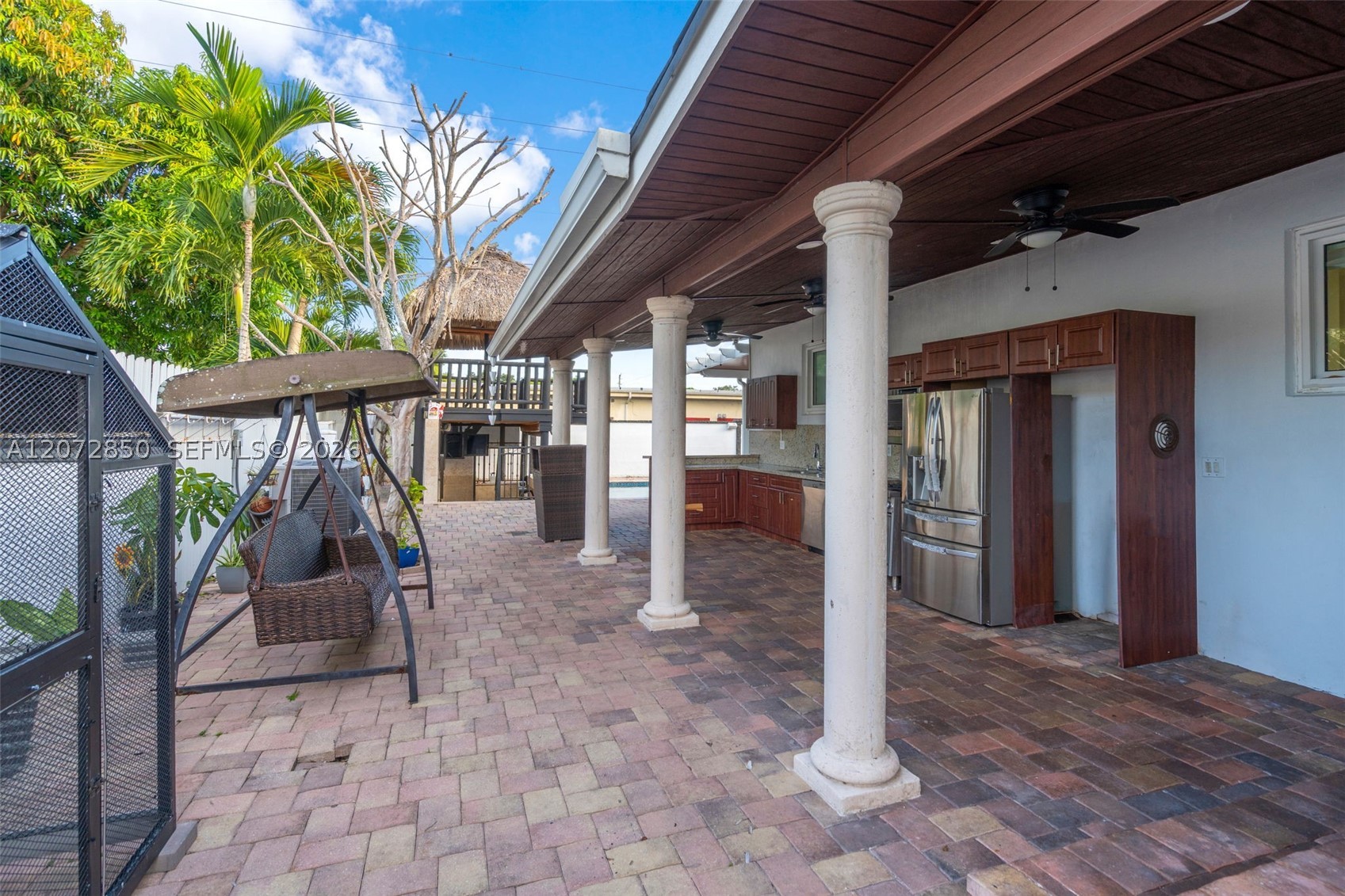 5330 SW 7th St Miami, FL 33134