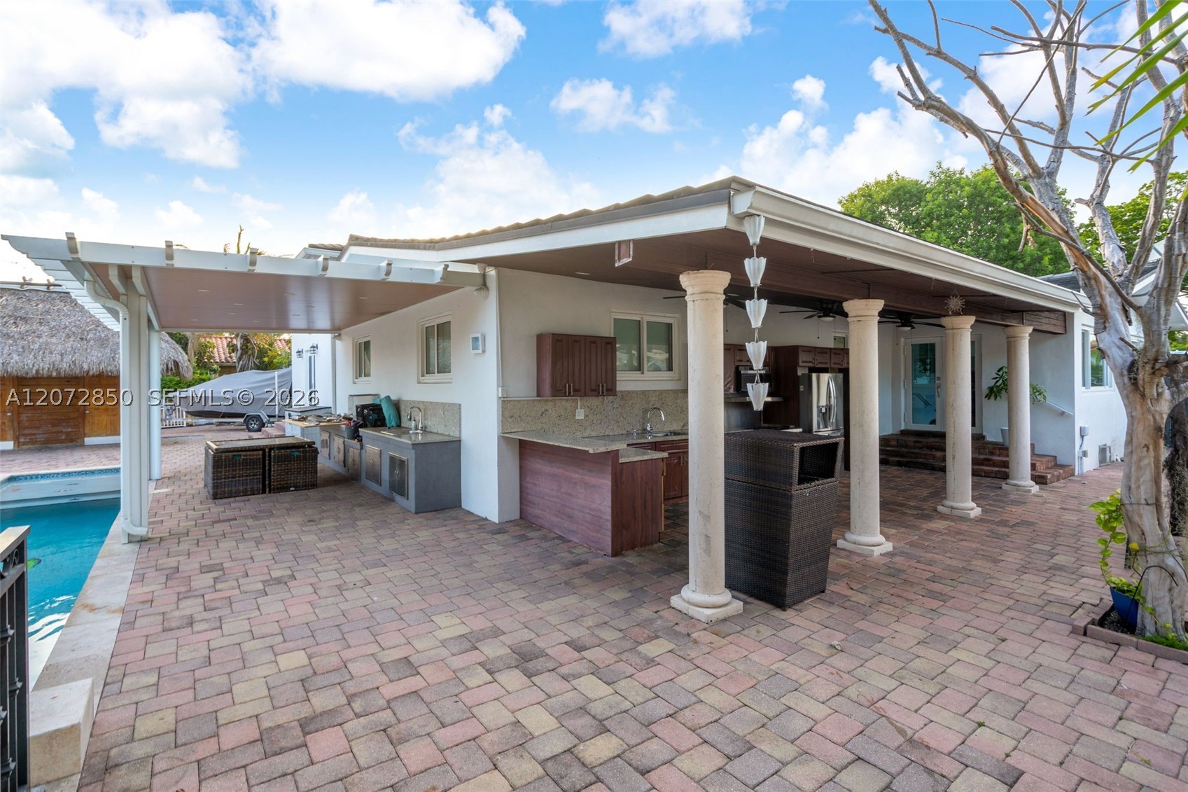 5330 SW 7th St Miami, FL 33134