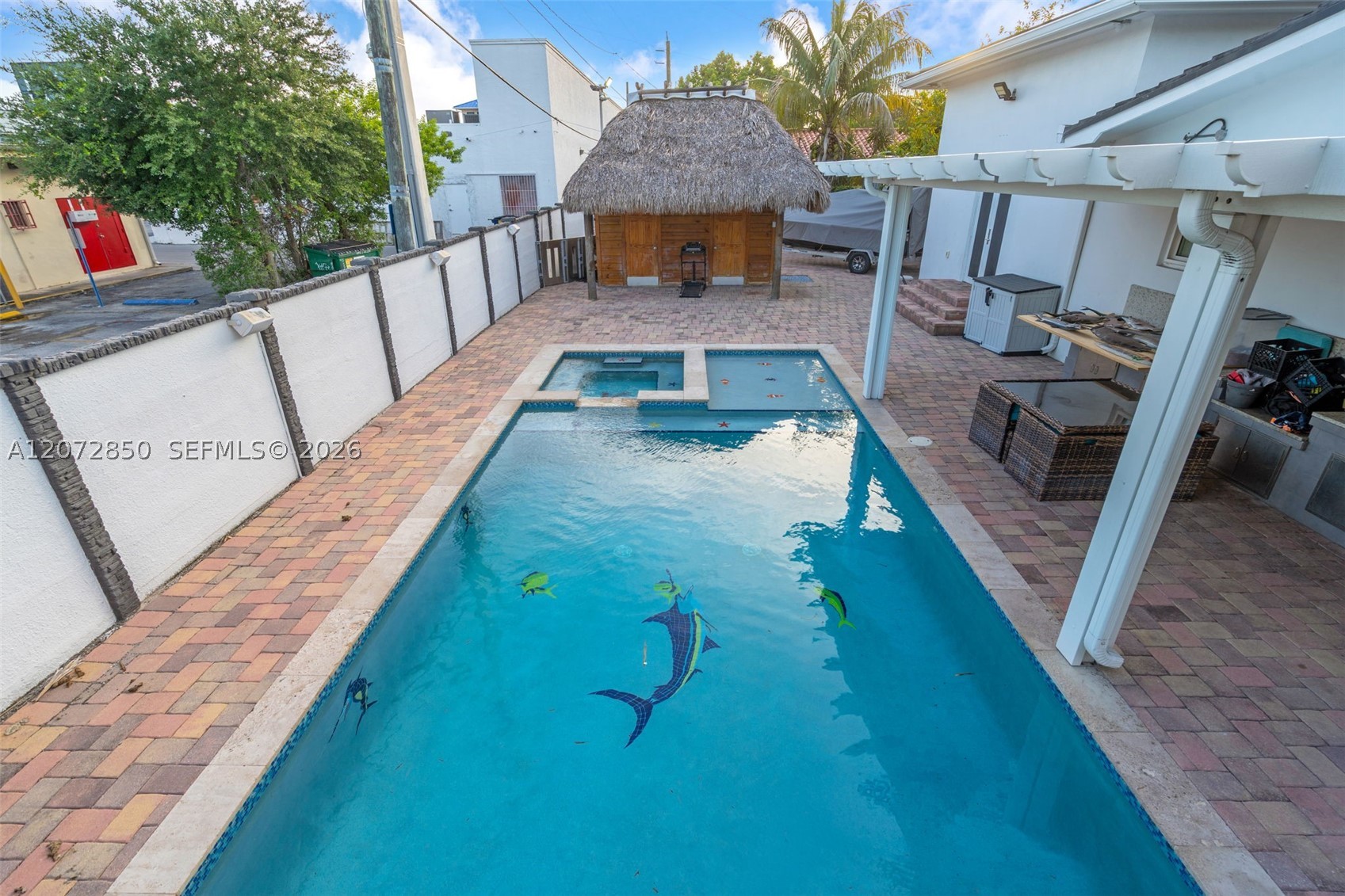 5330 SW 7th St Miami, FL 33134
