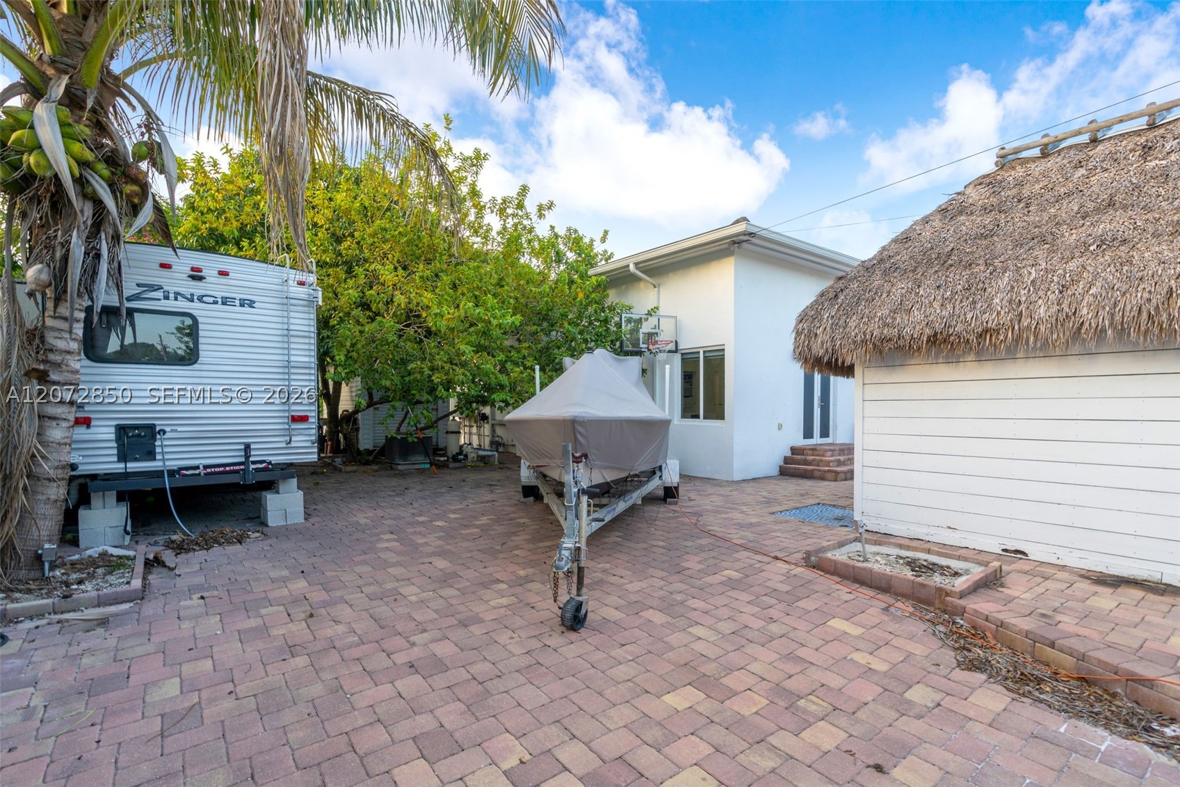 5330 SW 7th St Miami, FL 33134