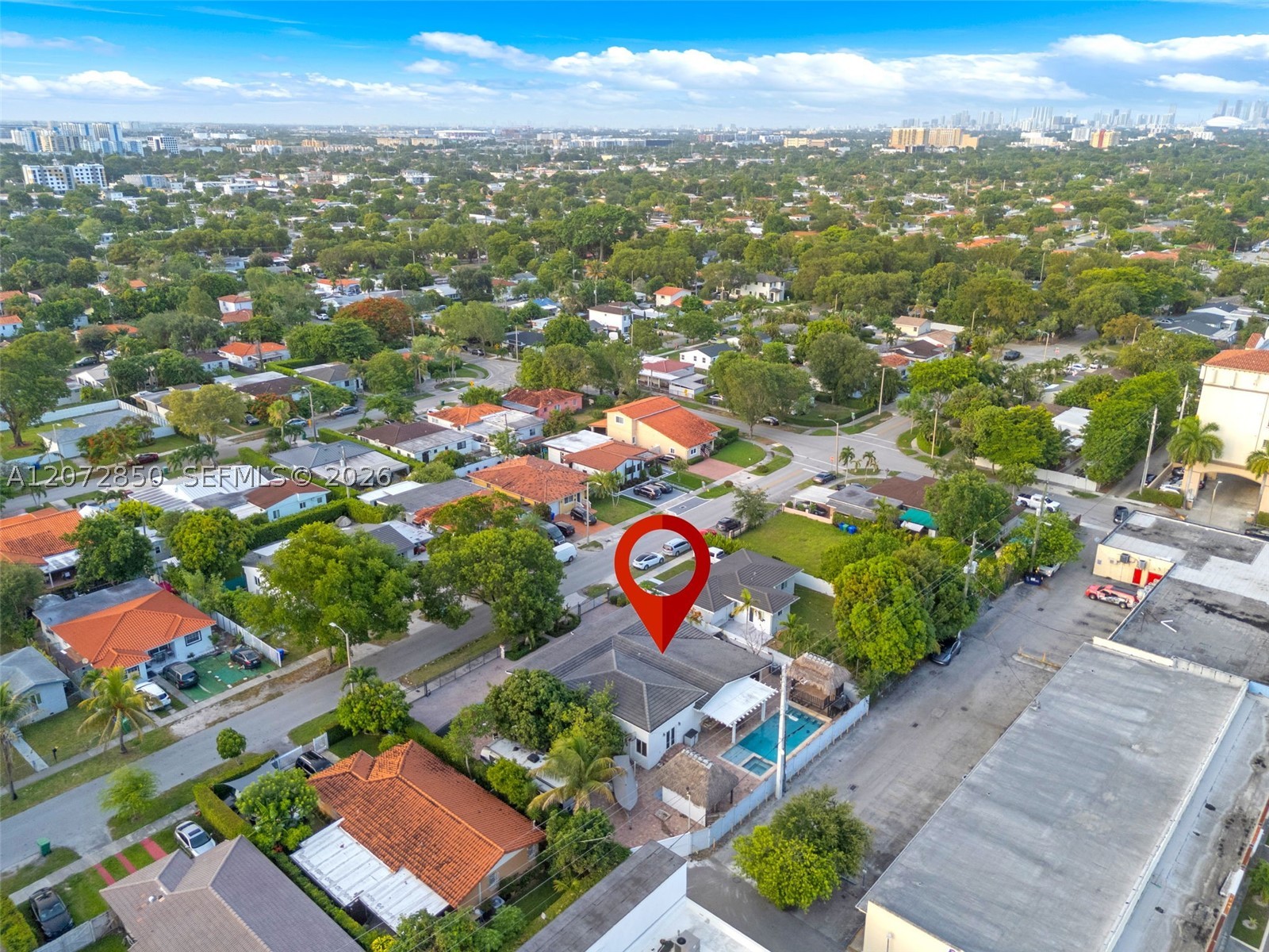 5330 SW 7th St Miami, FL 33134