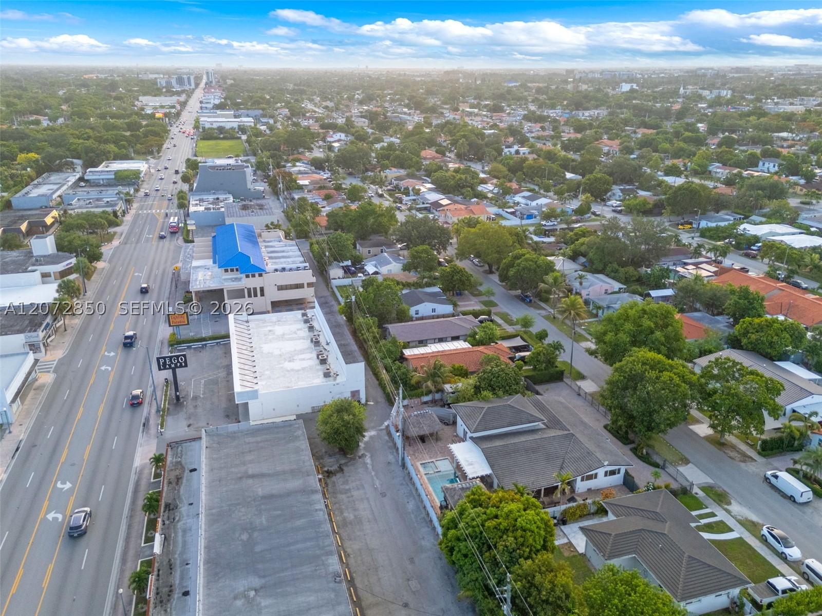 5330 SW 7th St Miami, FL 33134