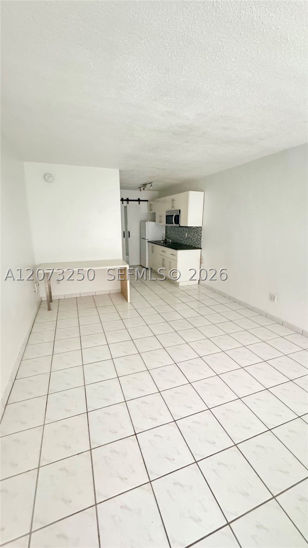 1234 Euclid Ave #4