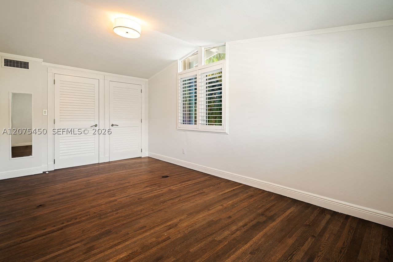 669 S Mashta Dr Key Biscayne, FL 33149