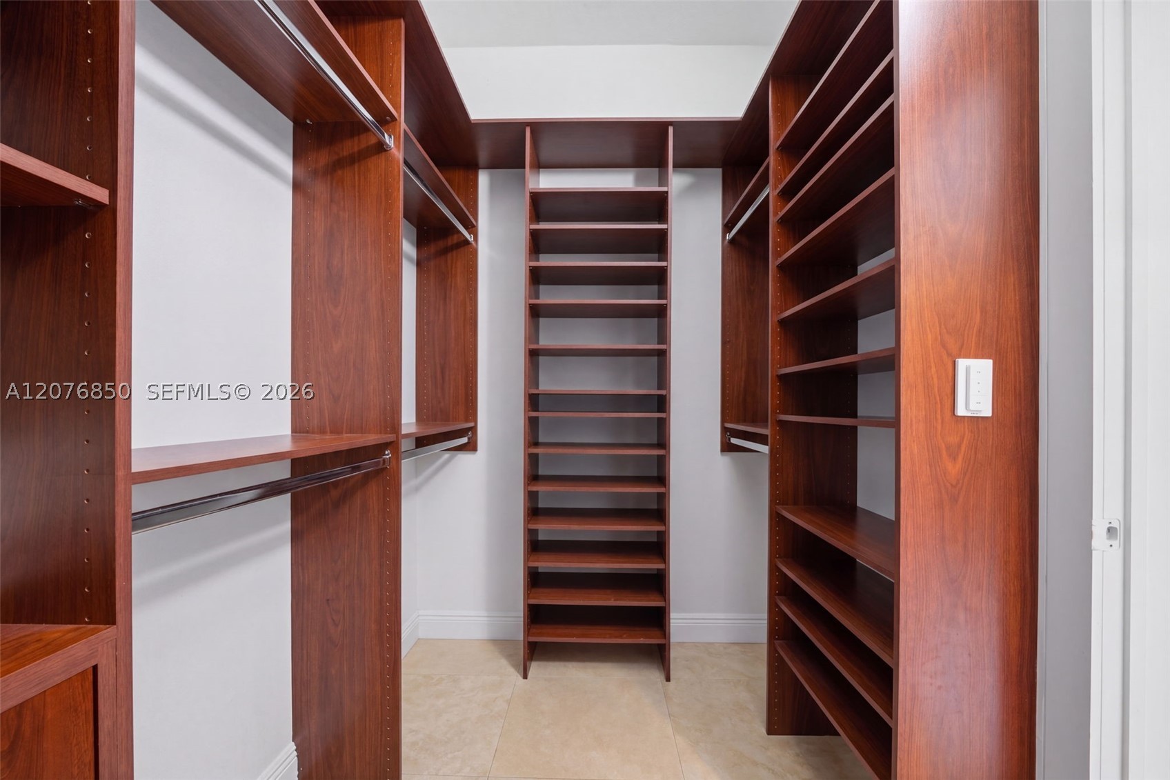 10 Aragon Ave #1602 Coral Gables, FL 33134