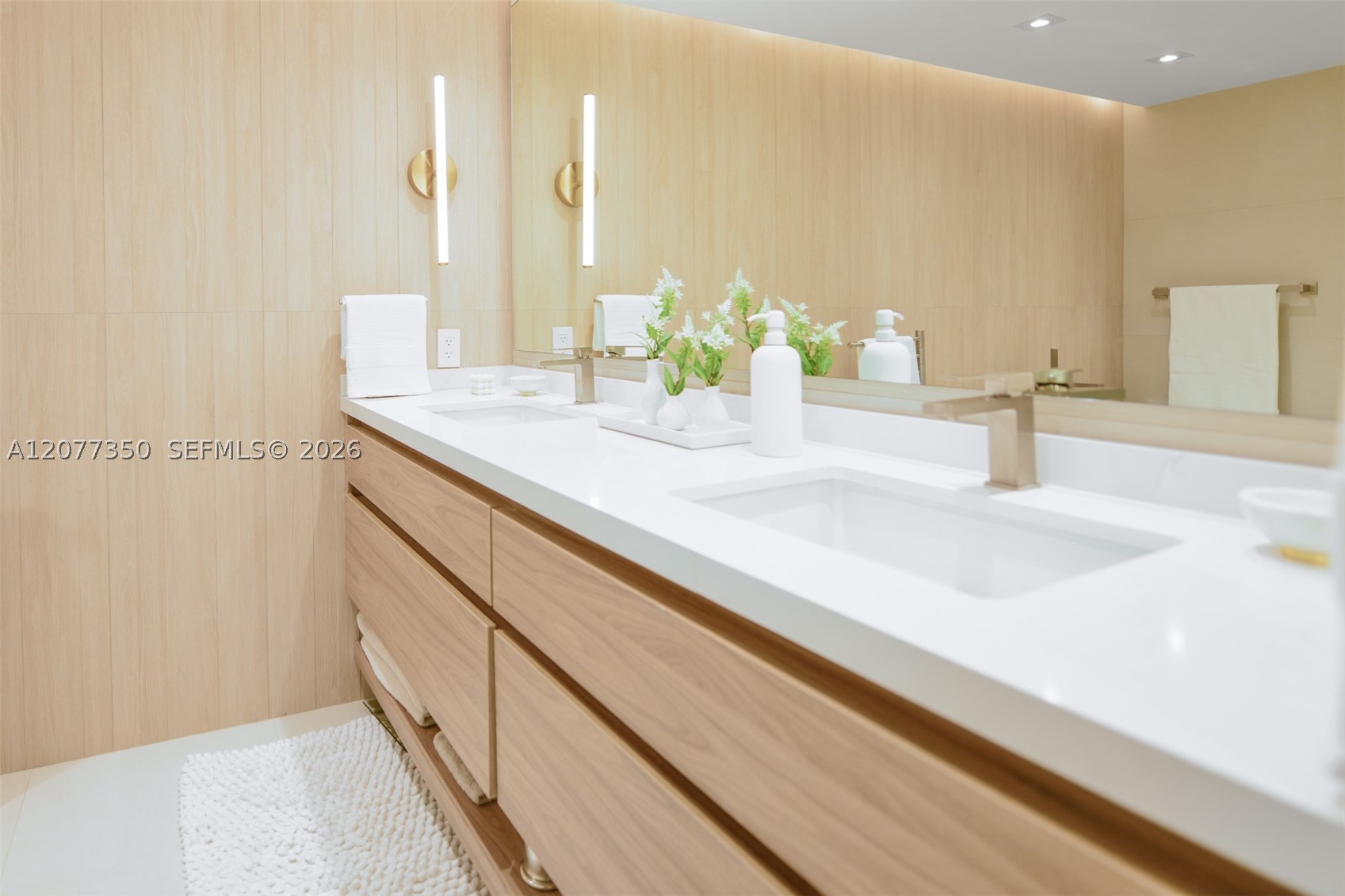 image Towers of Key Biscayne15