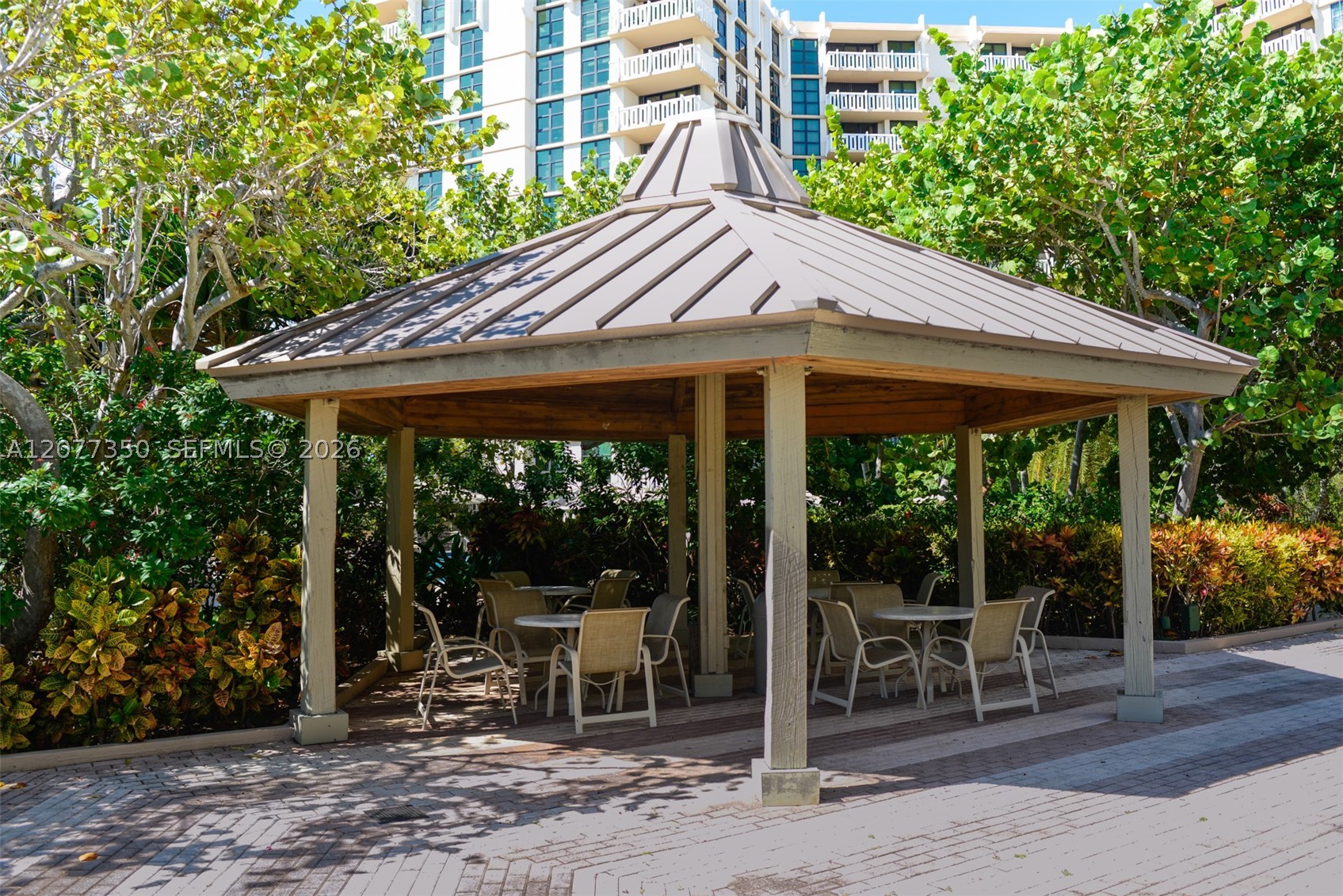 image Towers of Key Biscayne30