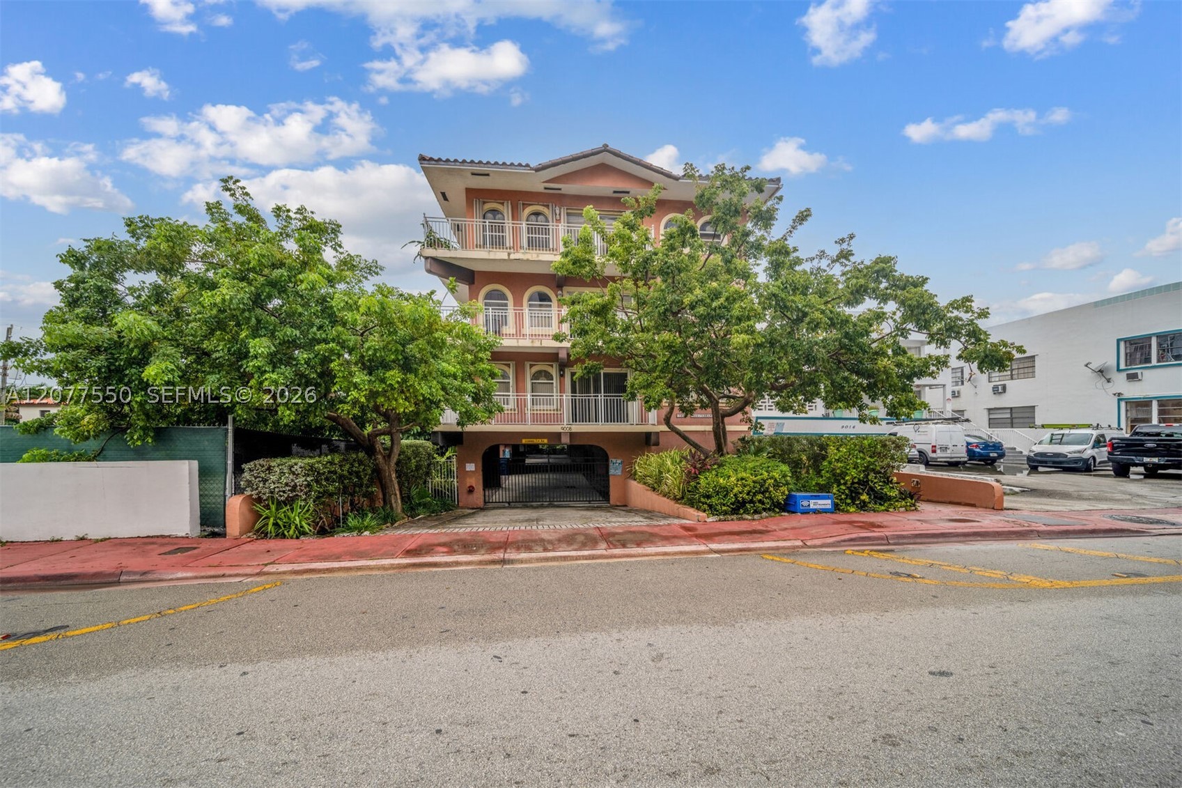 9008 Collins Ave #402 Surfside, FL 33154