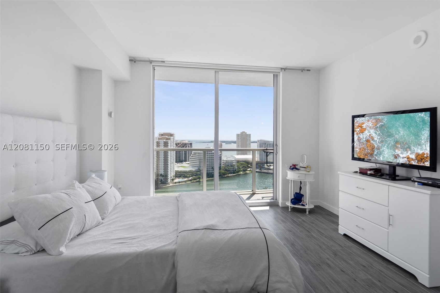 image 500 Brickell East9
