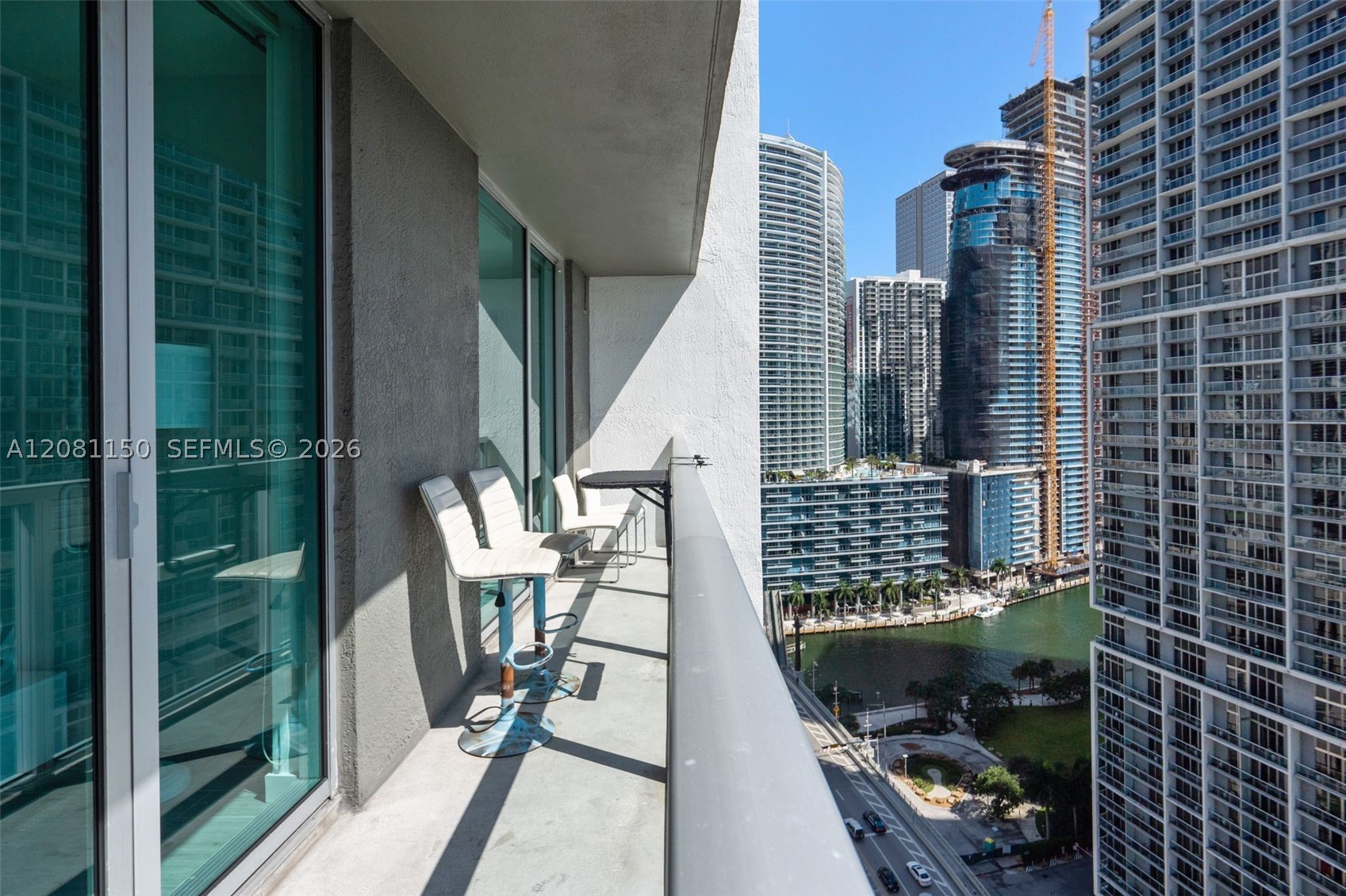 image 500 Brickell East13
