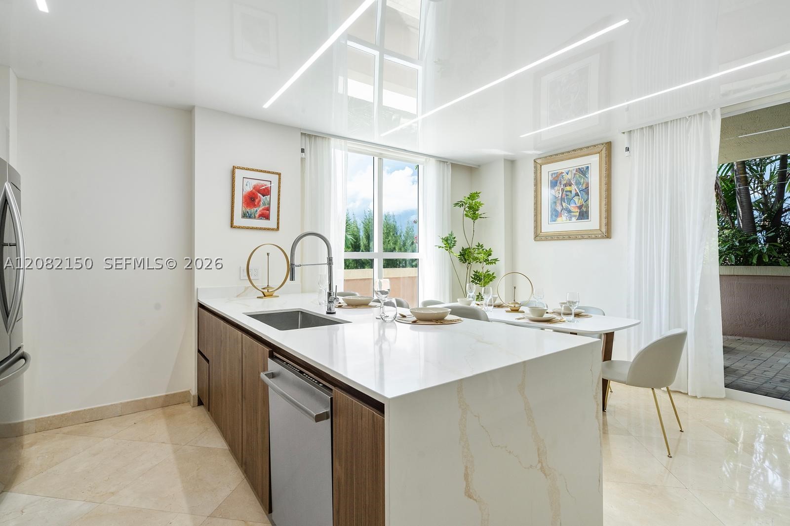 17555 Atlantic Blvd #508 Sunny Isles Beach, FL 33160