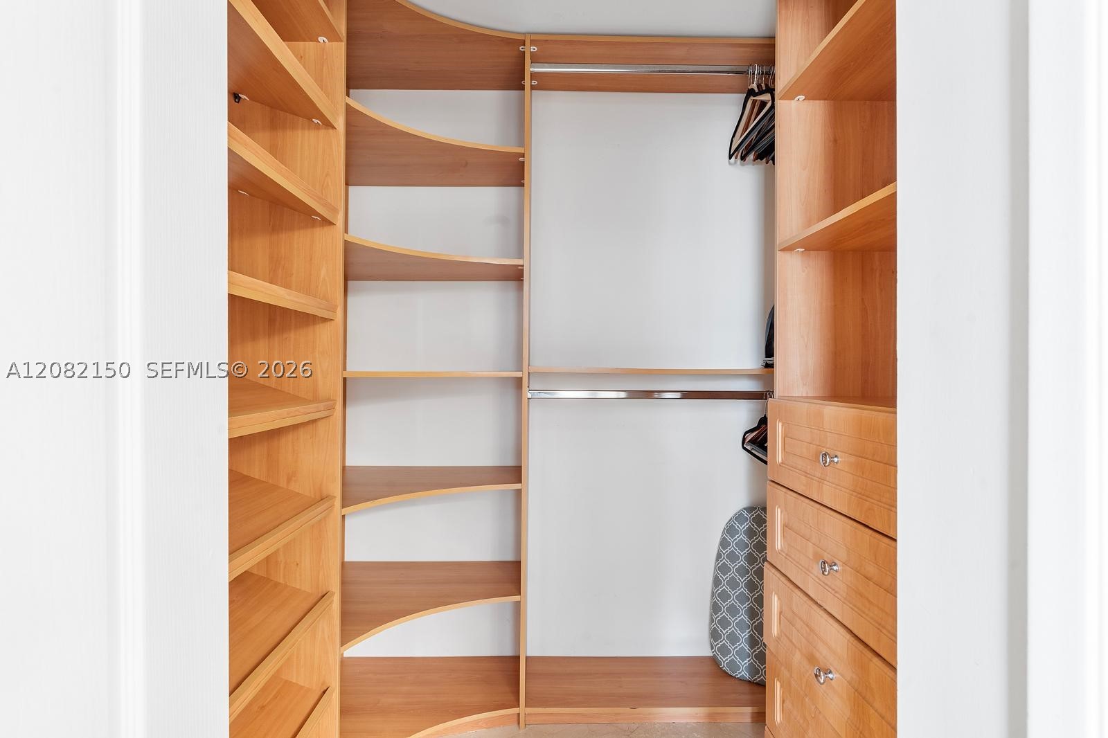 17555 Atlantic Blvd #508 Sunny Isles Beach, FL 33160