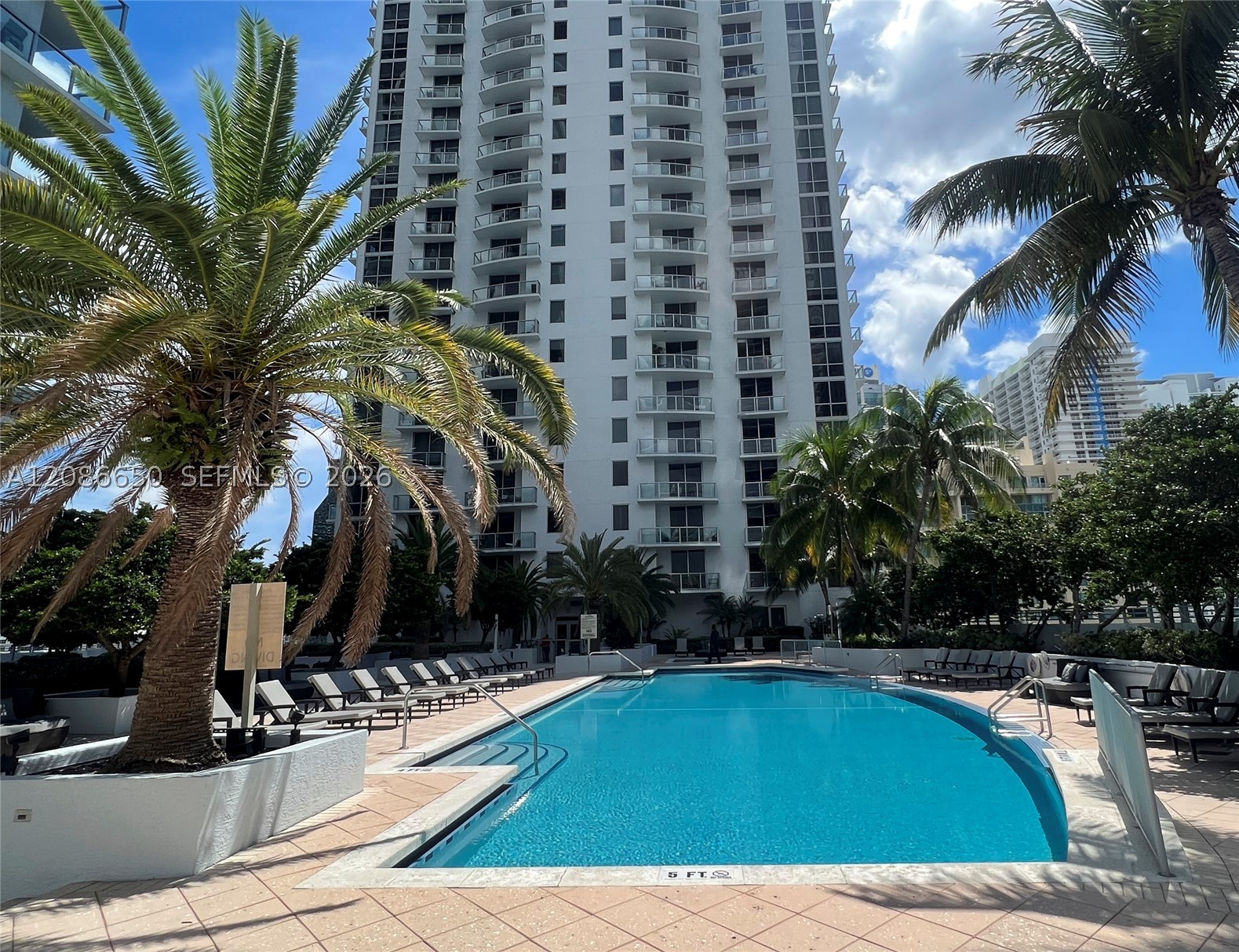 image 1060 Brickell - 106050