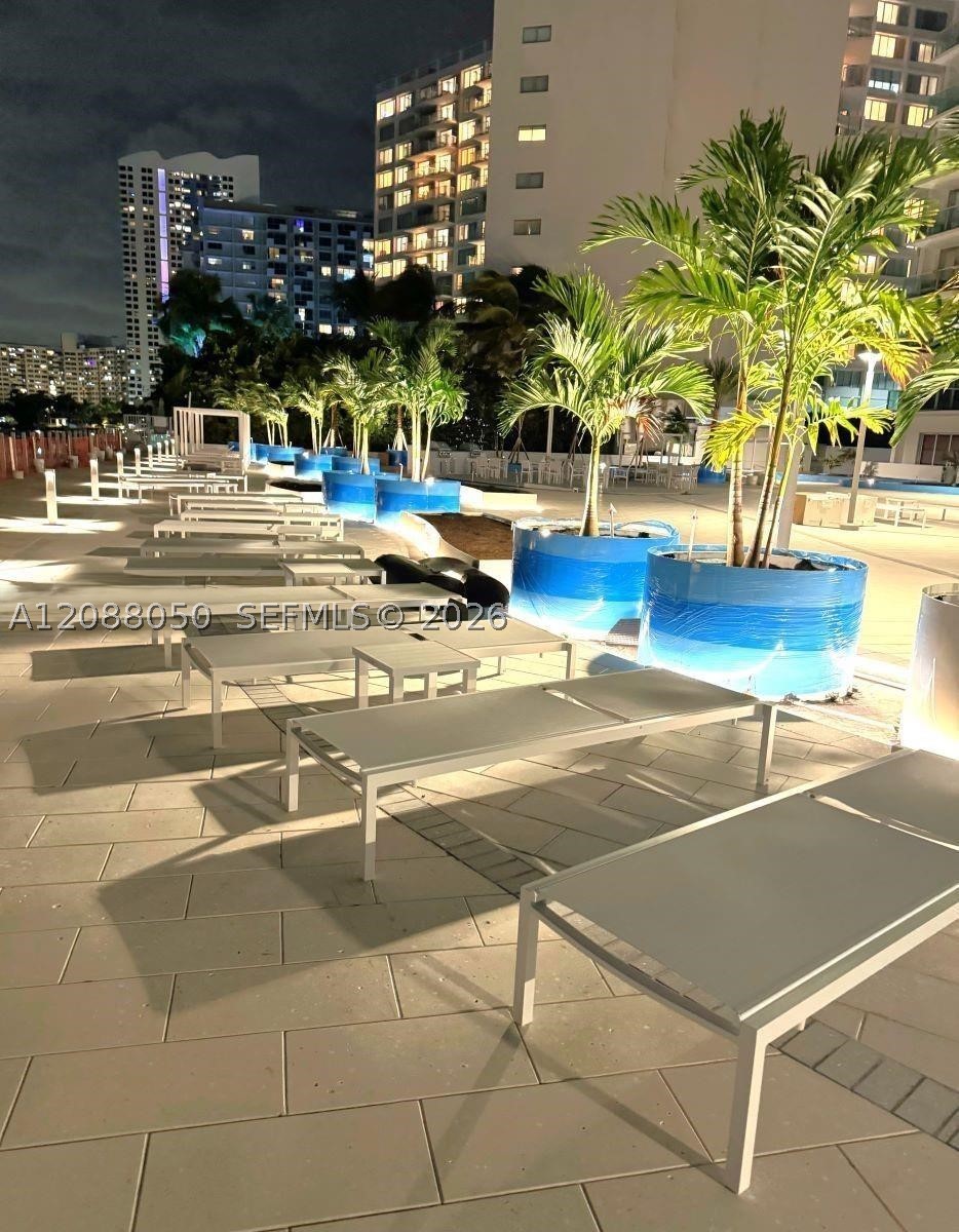 image Mirador 1000 (South Tower)22