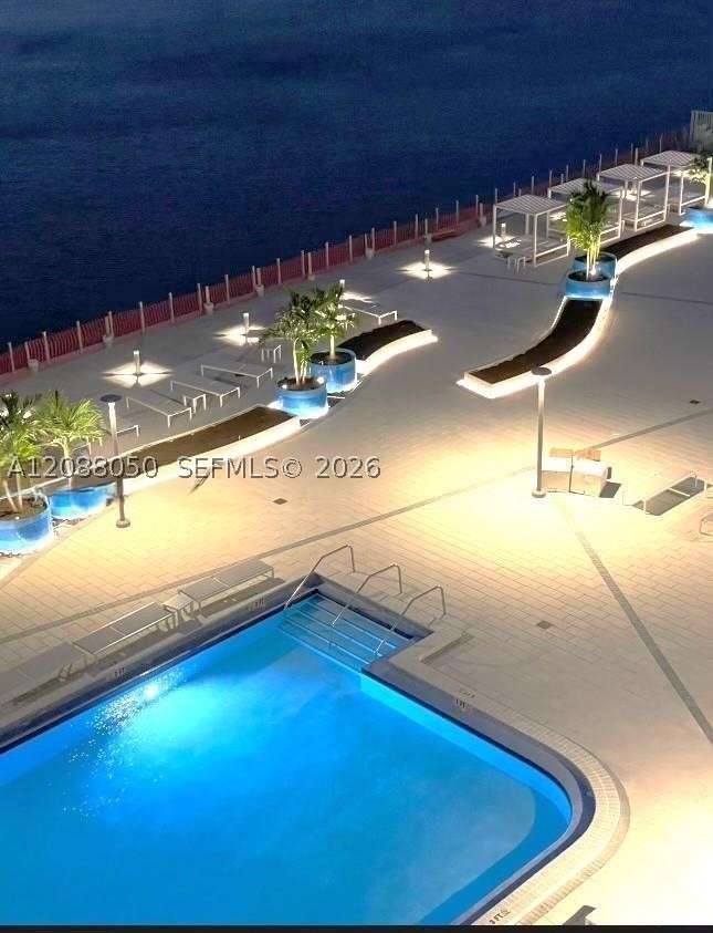 image Mirador 1000 (South Tower)23