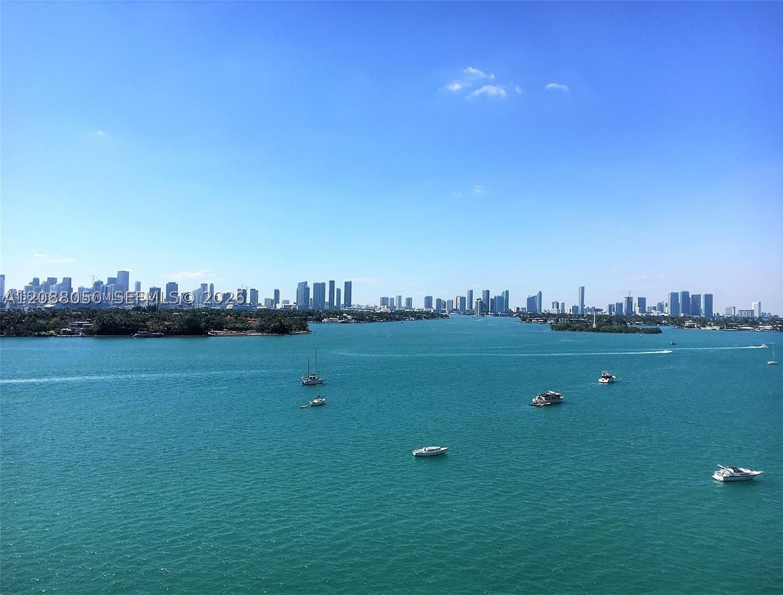 image Mirador 1000 (South Tower)26