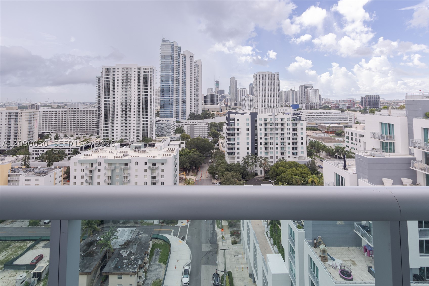 image Gallery Art Condos10