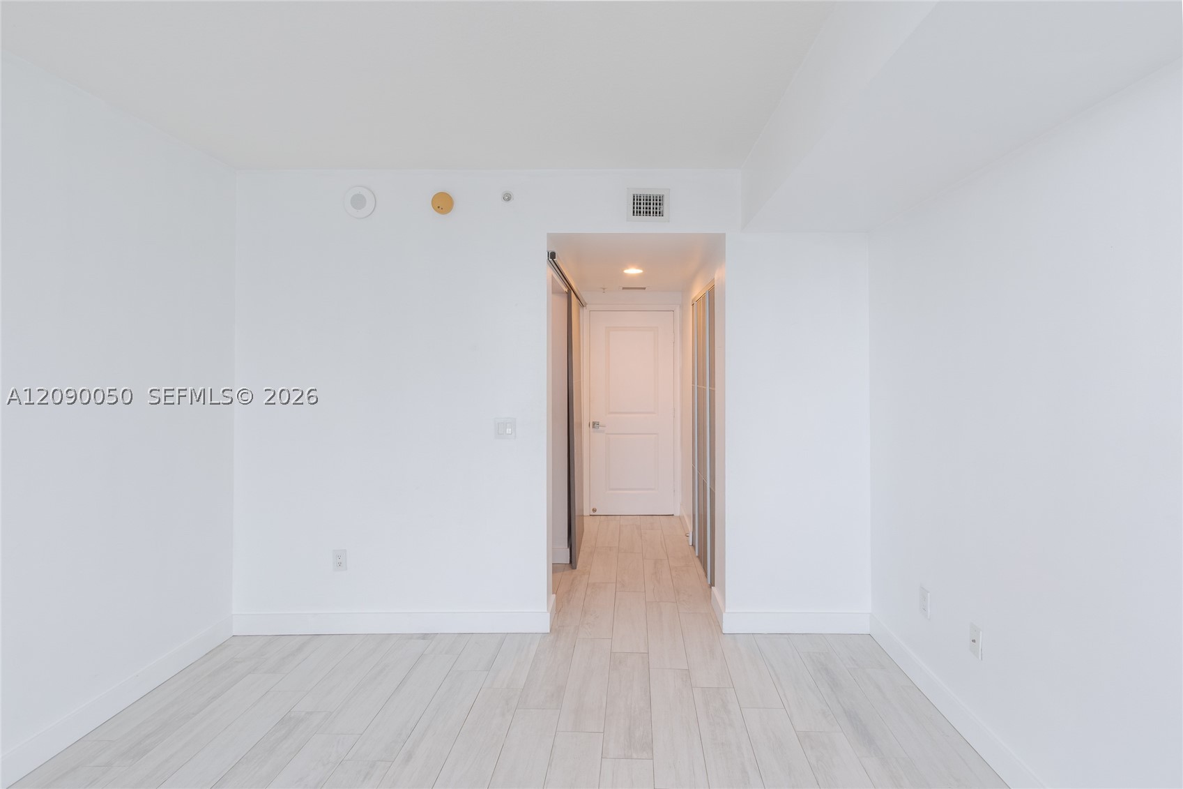 image Gallery Art Condos16