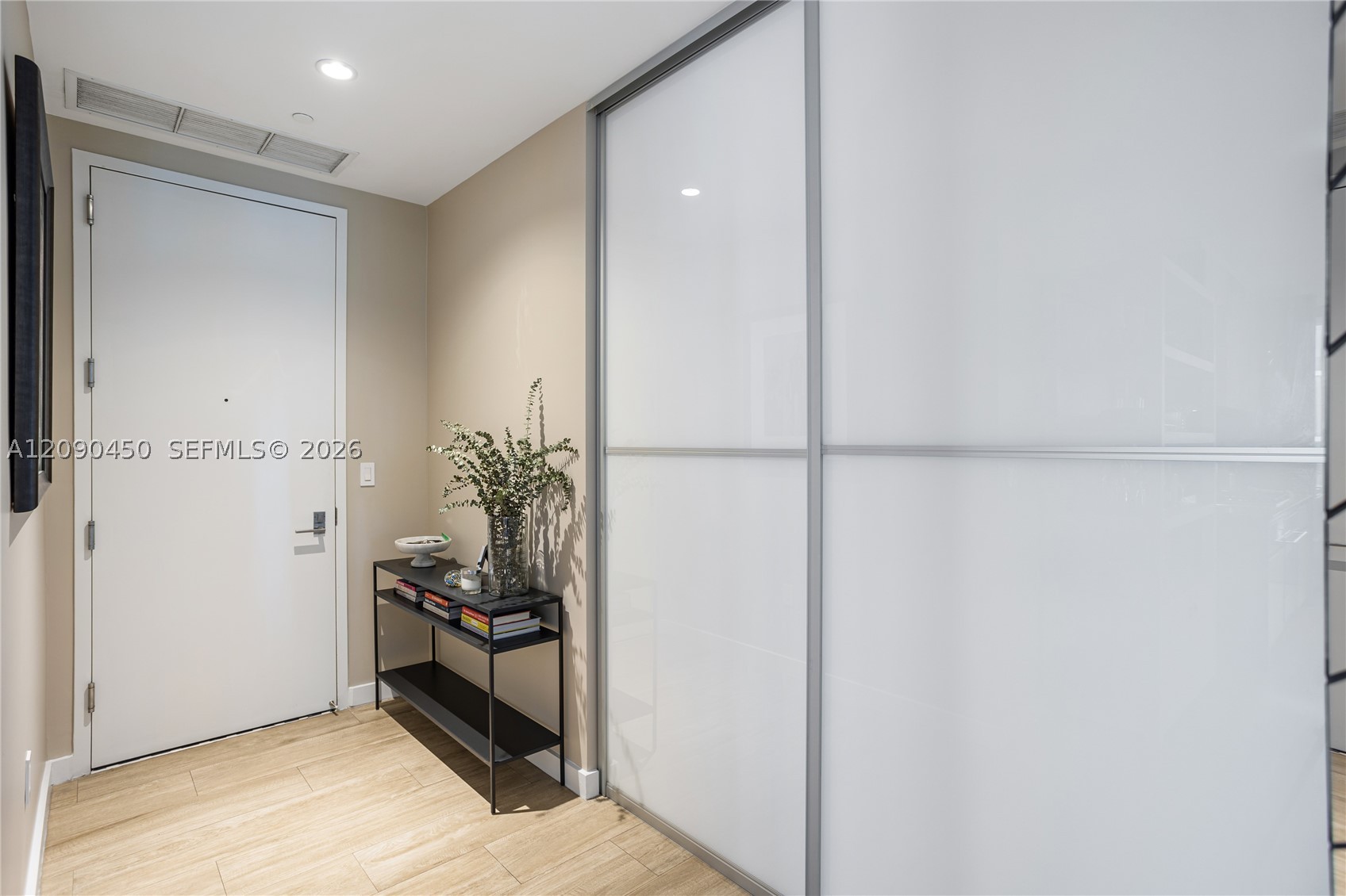 image Park Grove Club Residences14