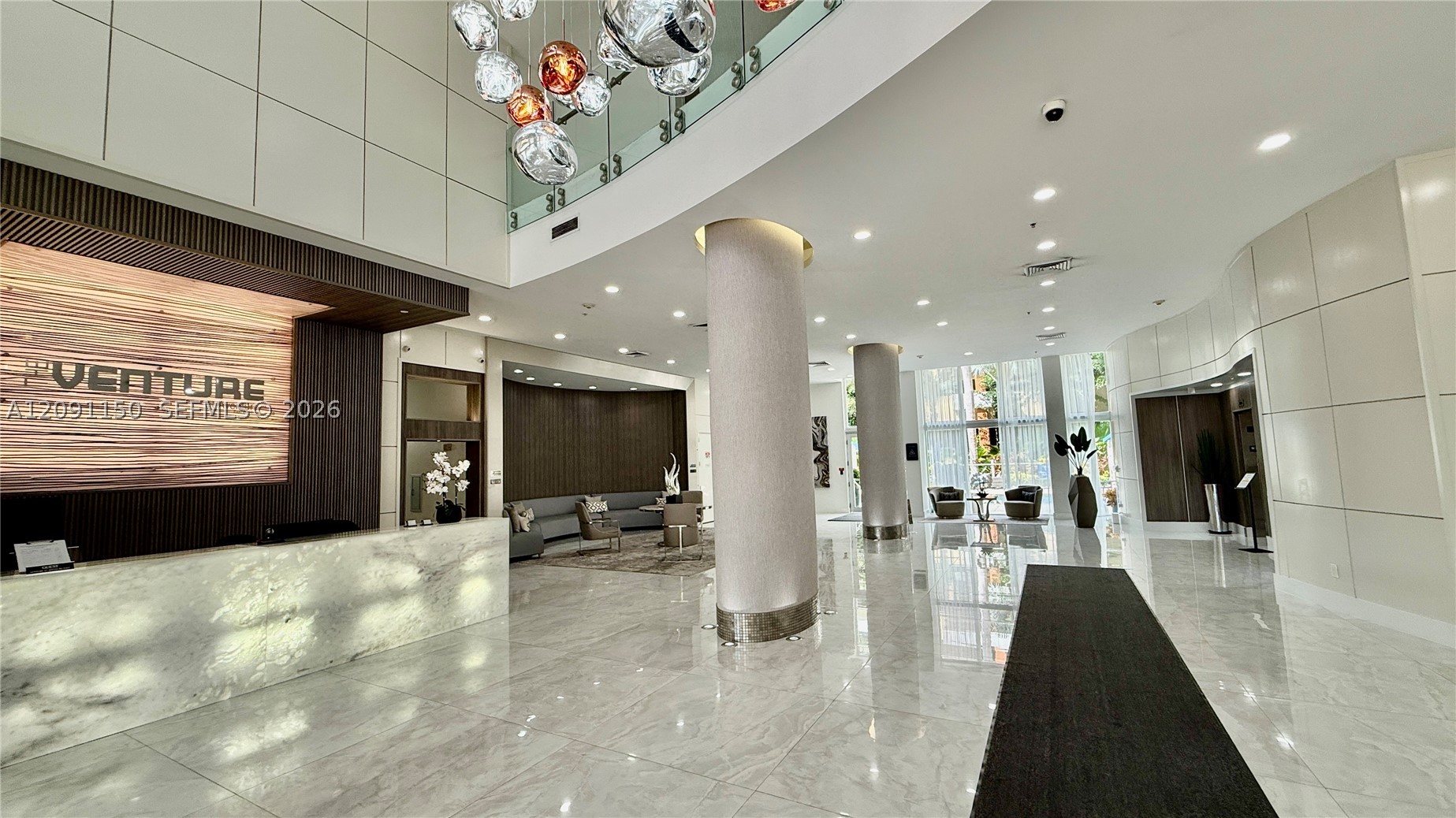 image The Venture at Aventura0