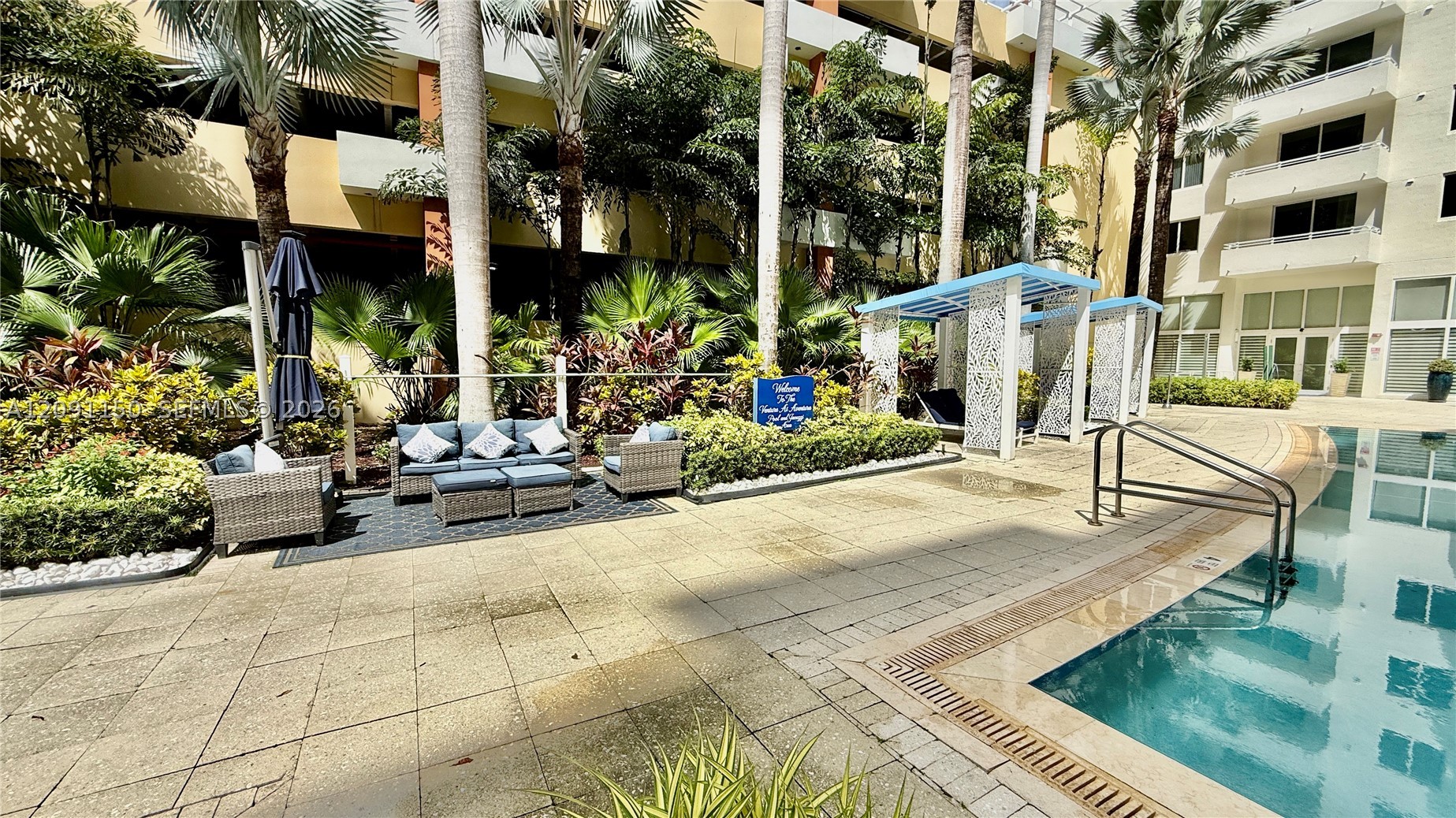 image The Venture at Aventura4