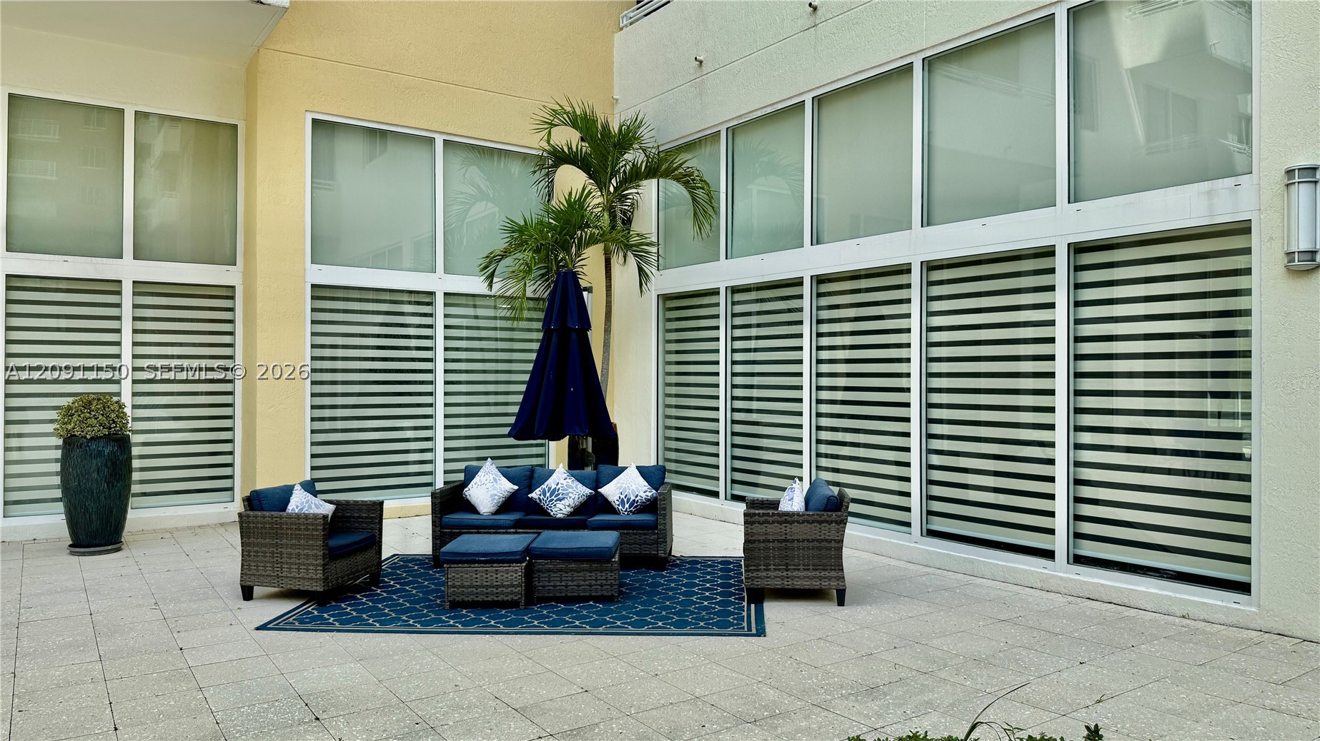 image The Venture at Aventura7